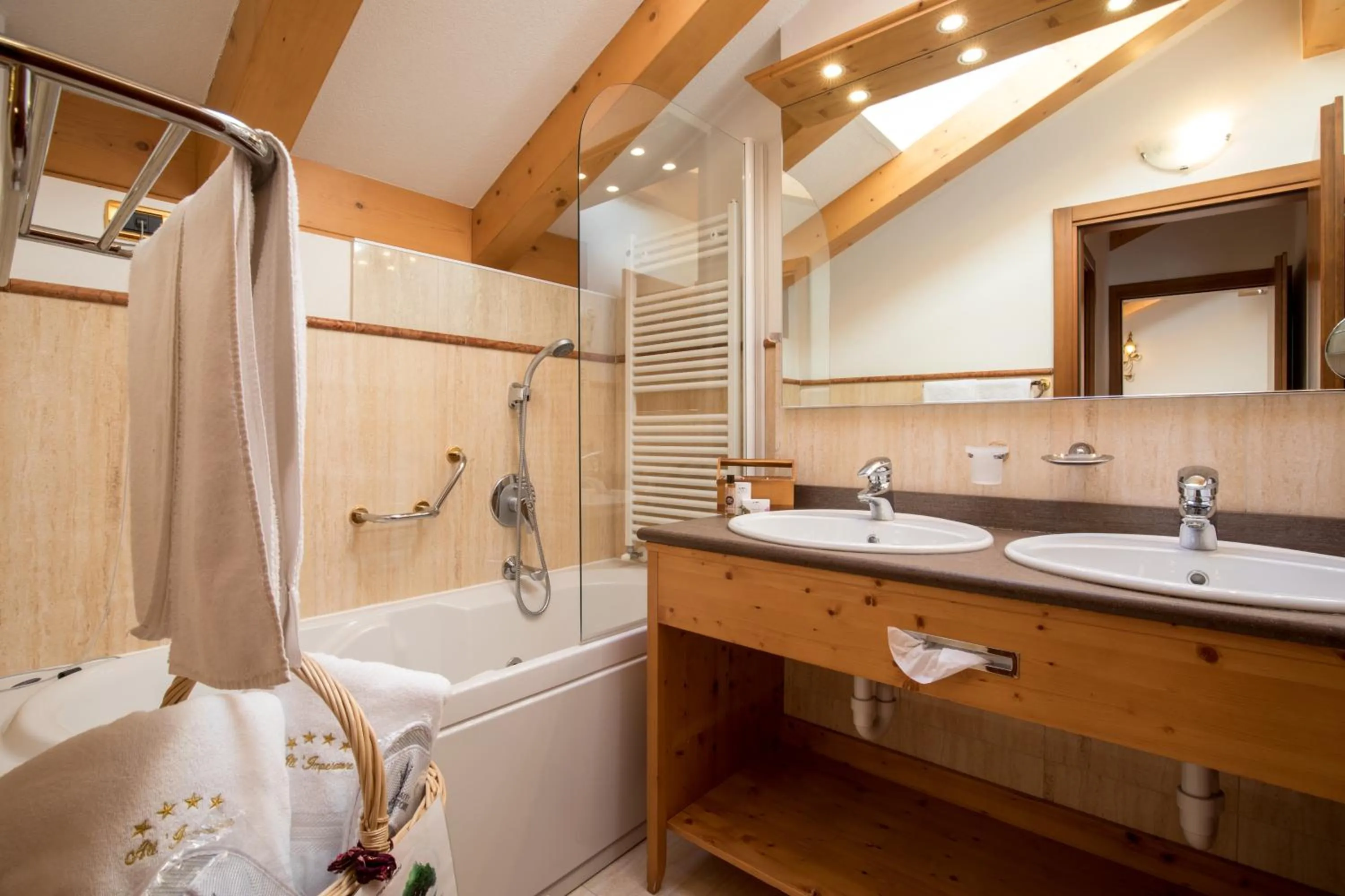 Bathroom in Hotel Chalet all'Imperatore