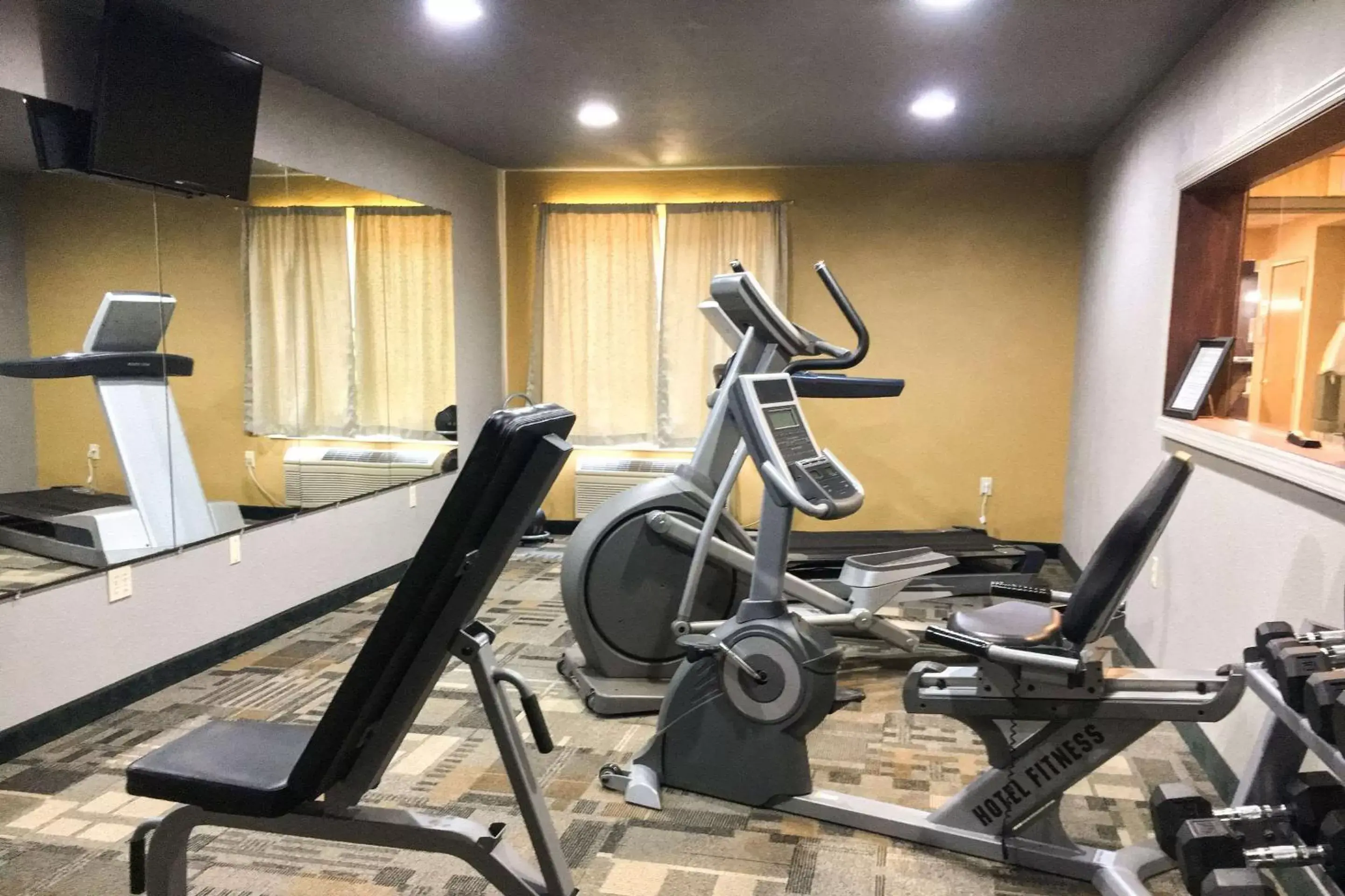 Fitness centre/facilities, Fitness Center/Facilities in Quality Inn of Clarion