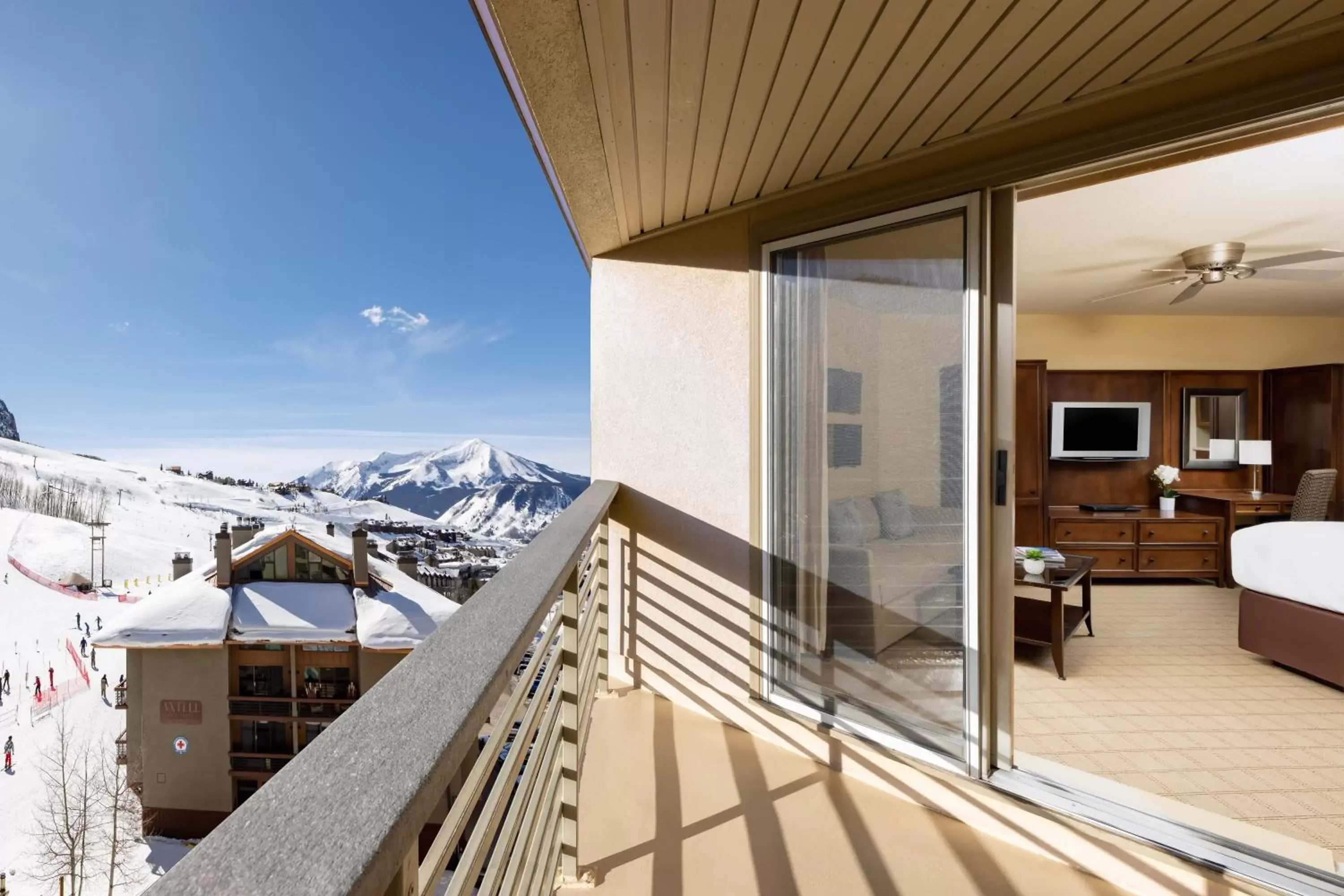 Patio, Balcony/Terrace in Elevation Hotel & Spa