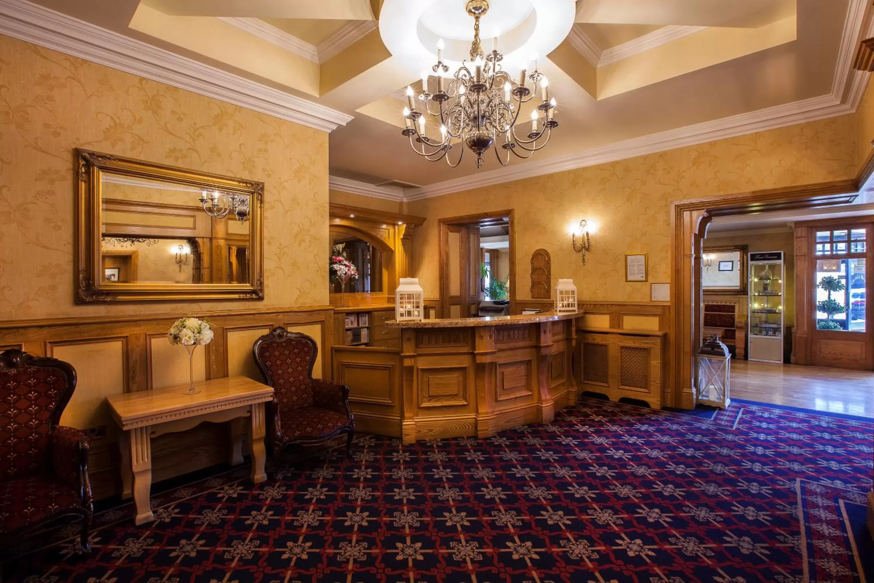 Lobby or reception, Lounge/Bar in Castle Arch Hotel