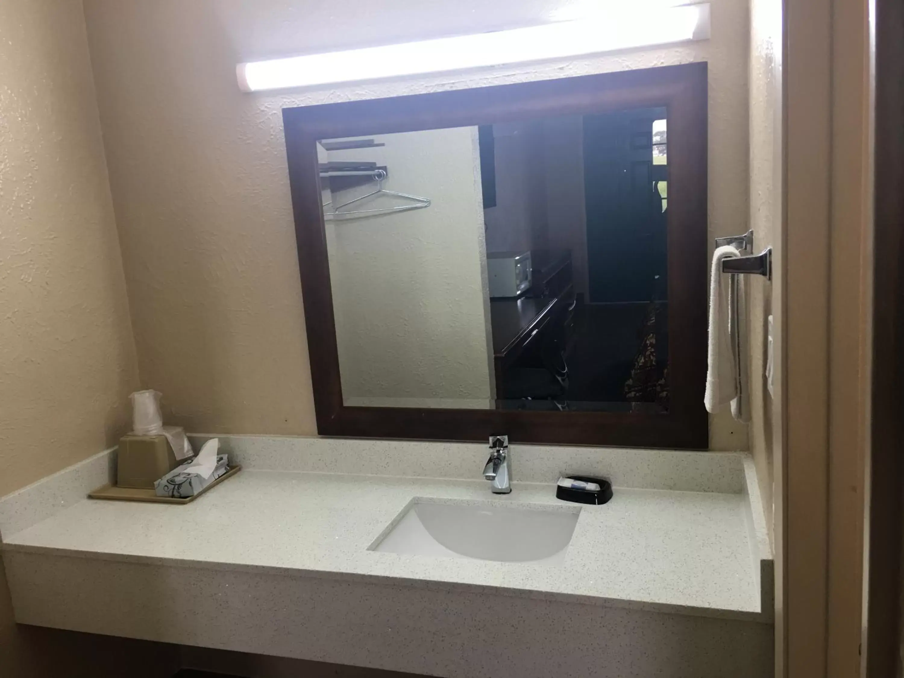 Bathroom in Chaparral Motel