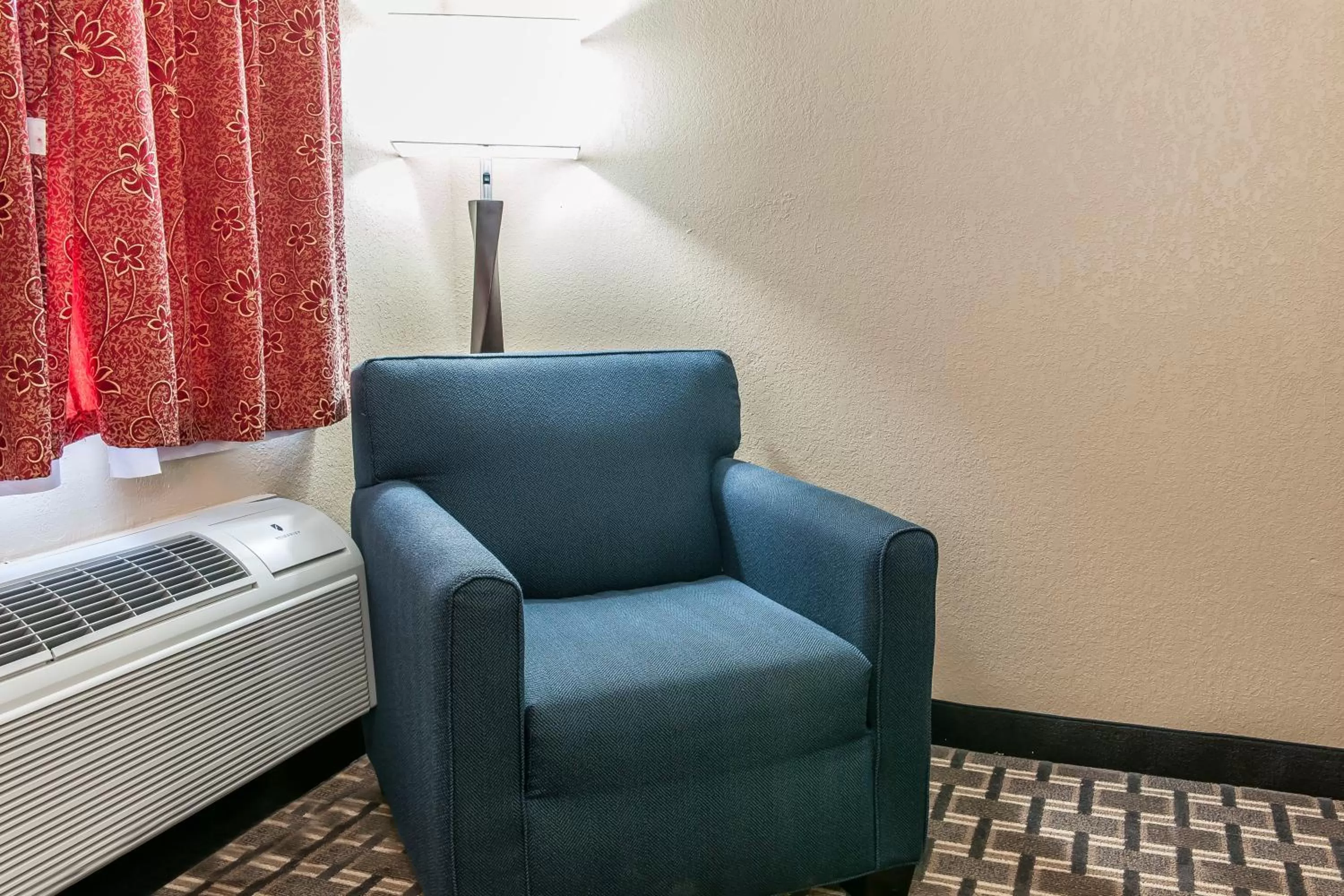 Queen Room - Non-Smoking in Quality Inn