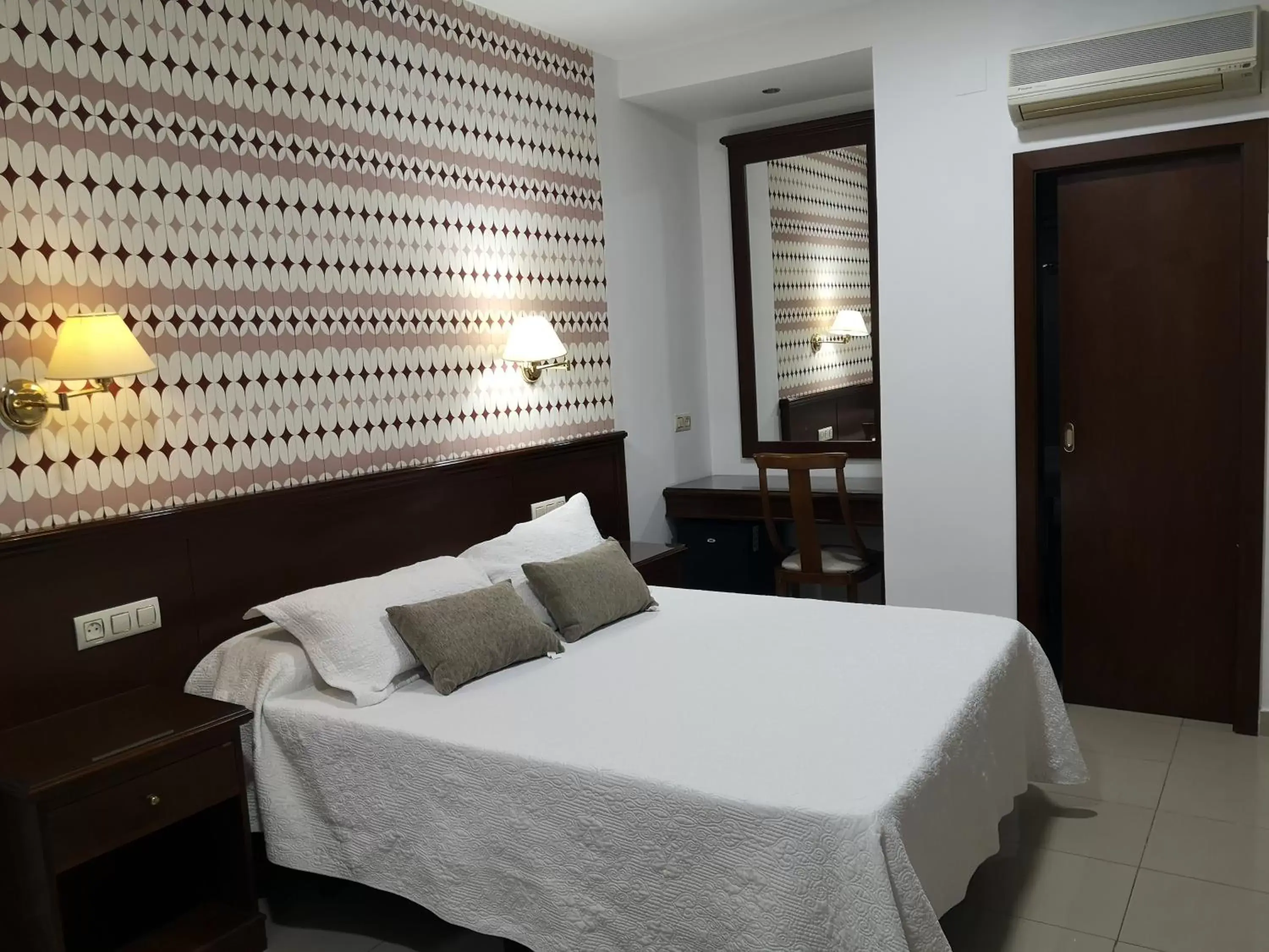 Bed in Hotel Veracruz