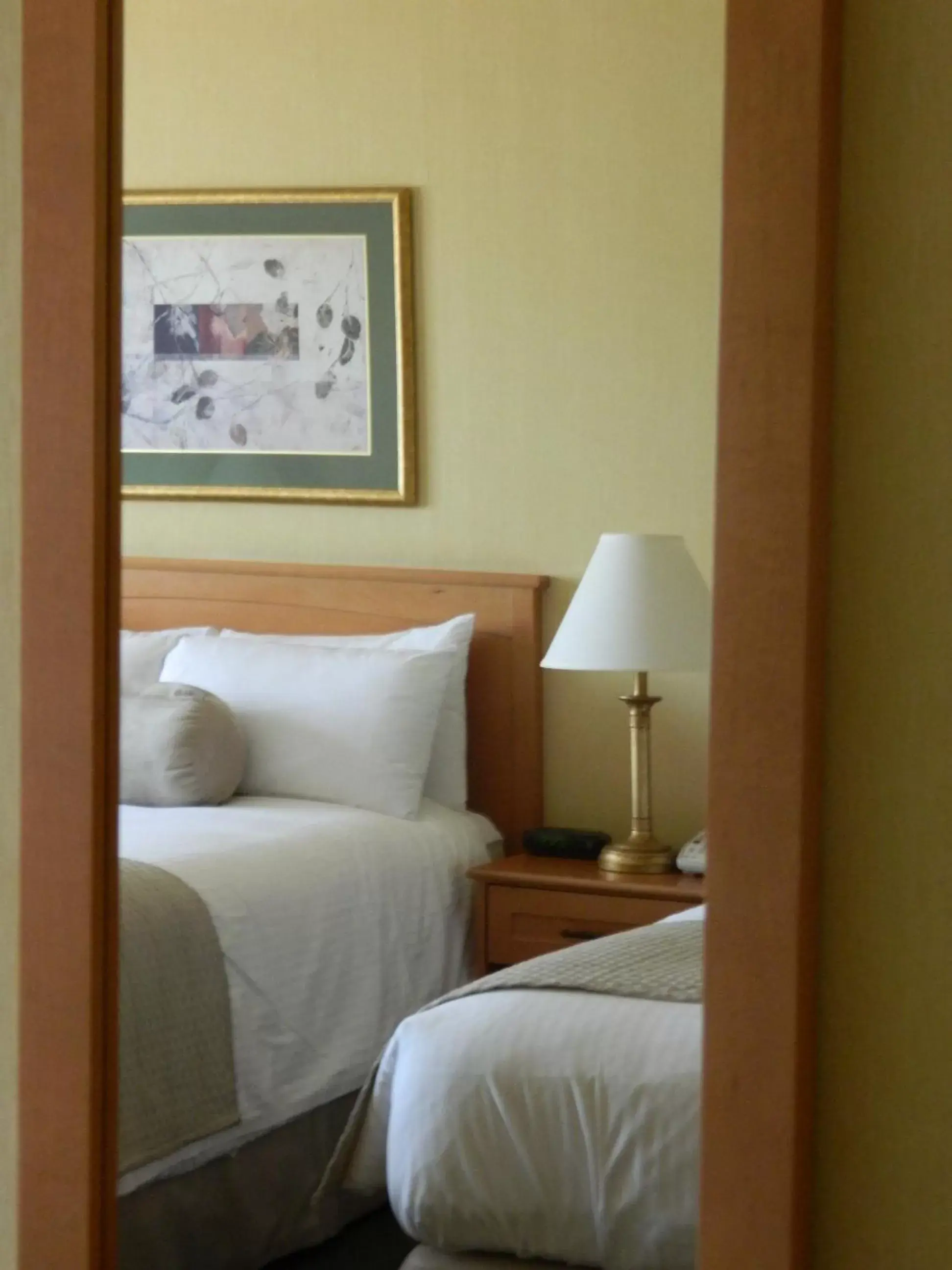 Bed in Days Inn by Wyndham Orillia