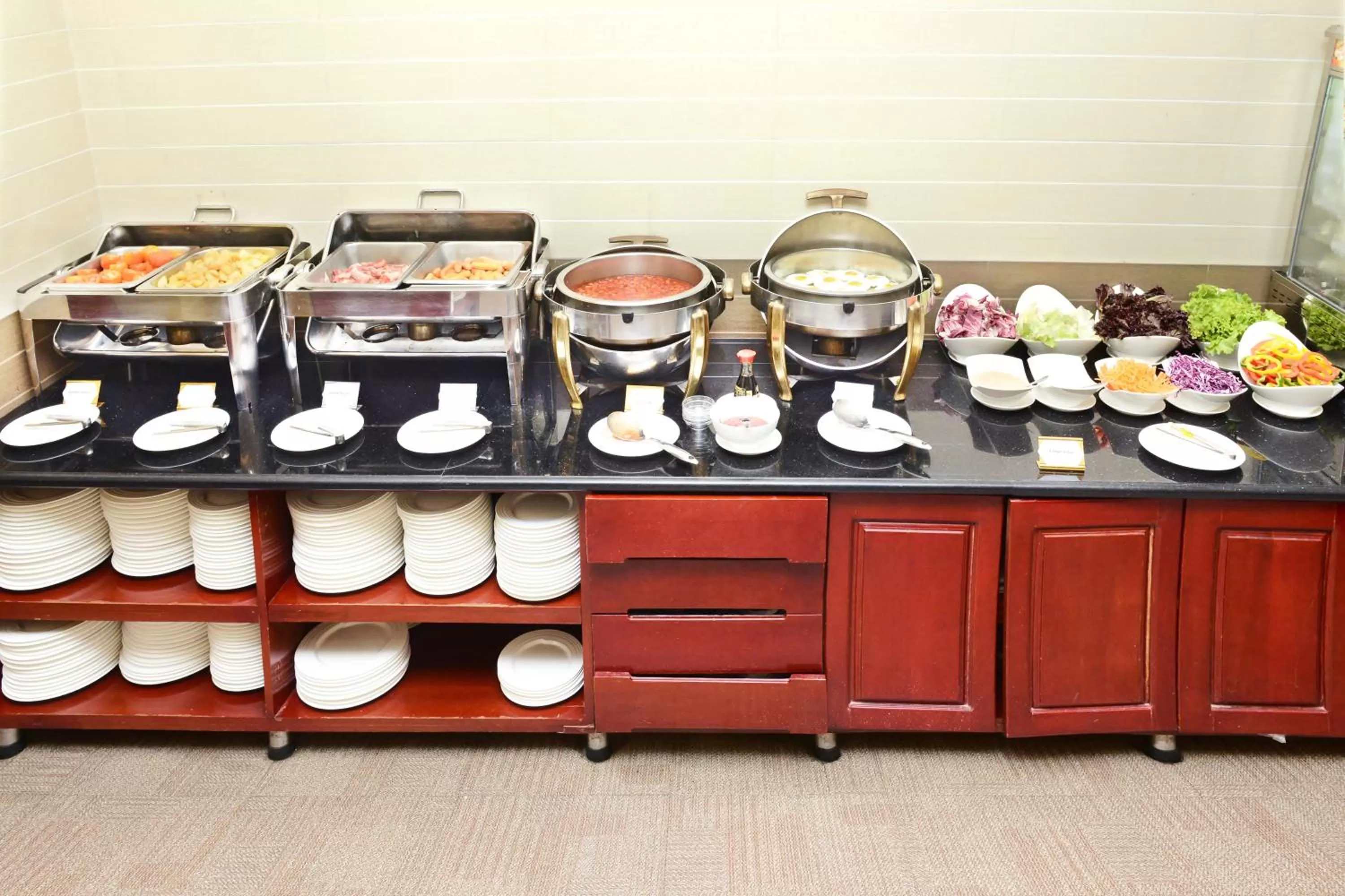 Food in Hotel Grand United - Ahlone Branch