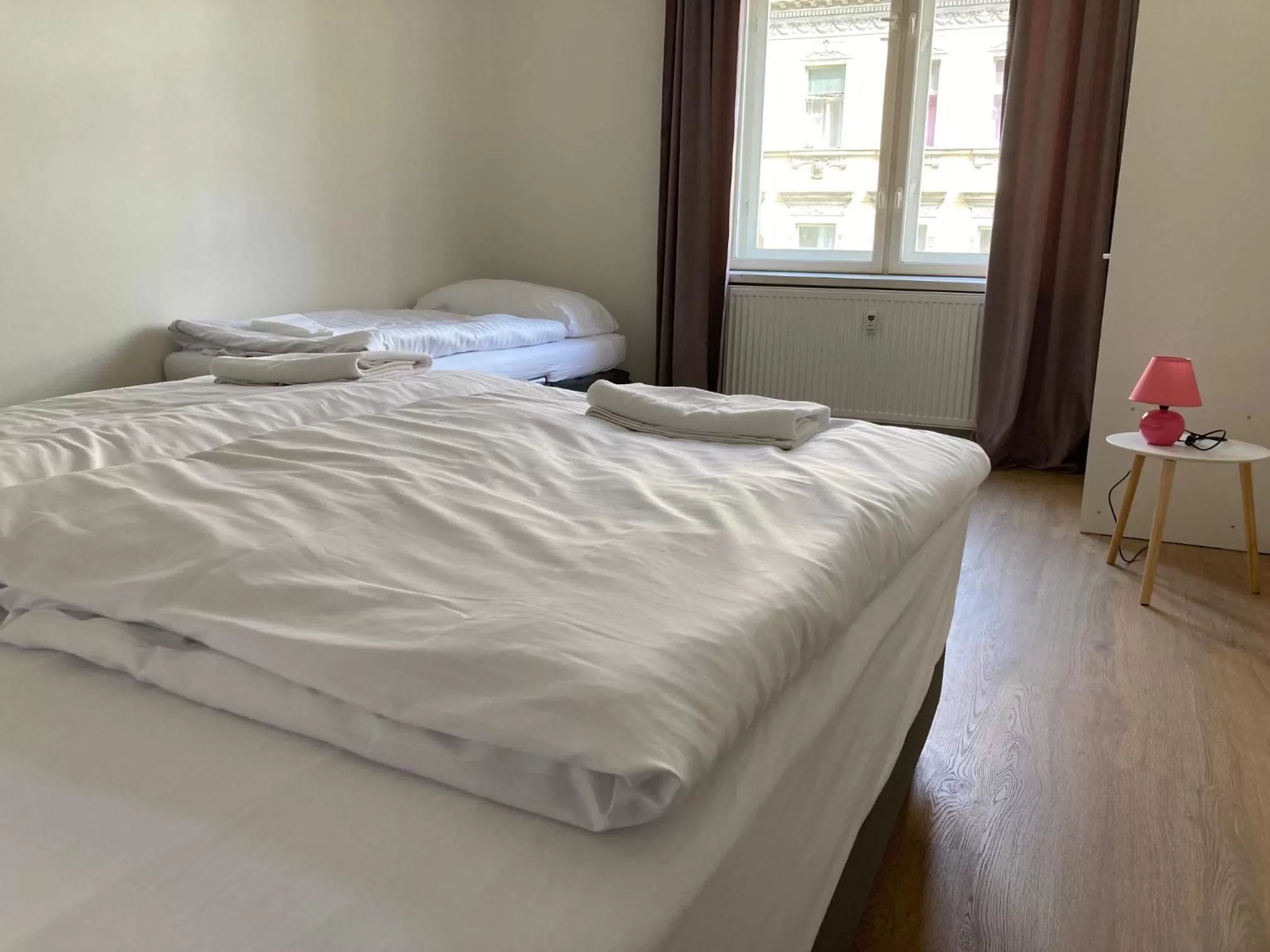 Bed in Žižkov tower suites