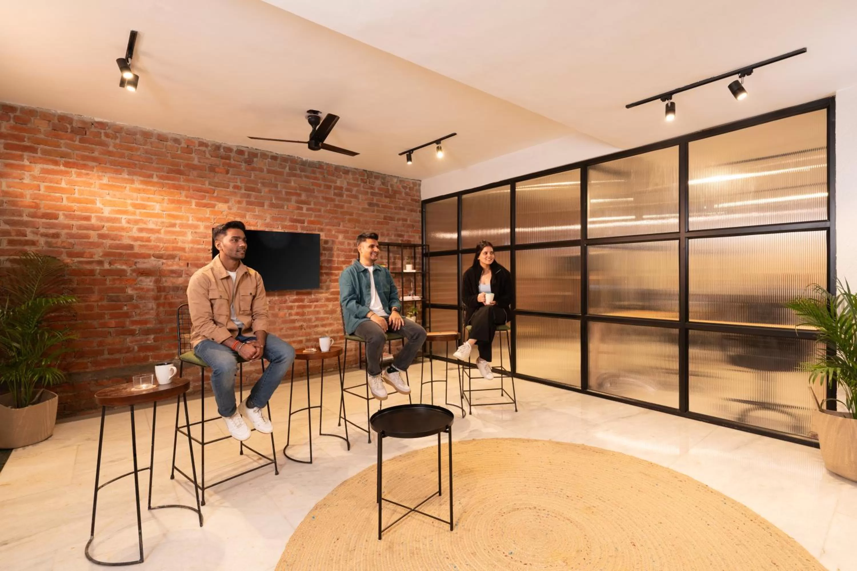 LetsBunk Poshtel & Suites