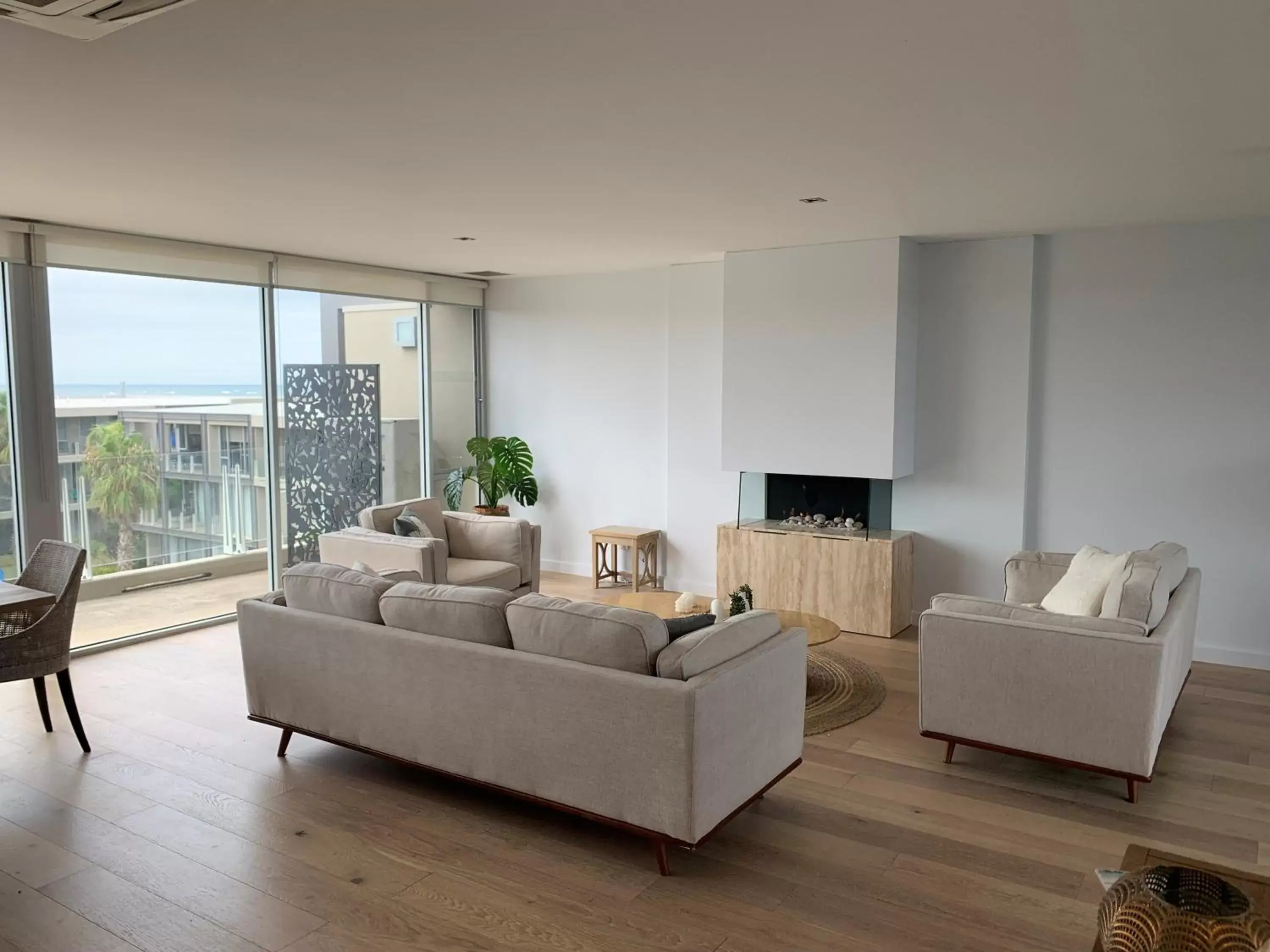 Living room, Seating Area in Wyndham Resort Torquay