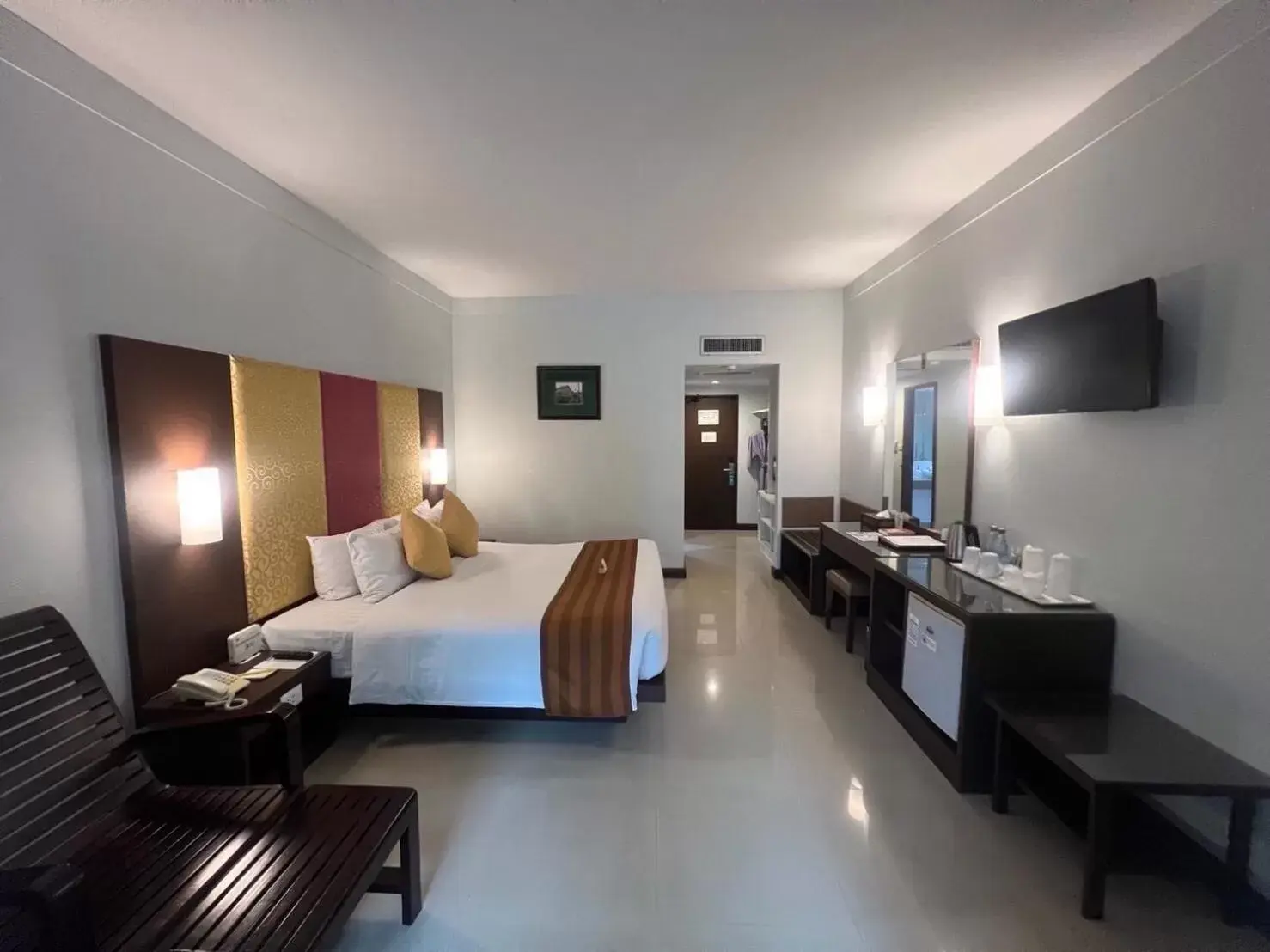 Bedroom in Patong Resort Hotel - SHA Extra Plus