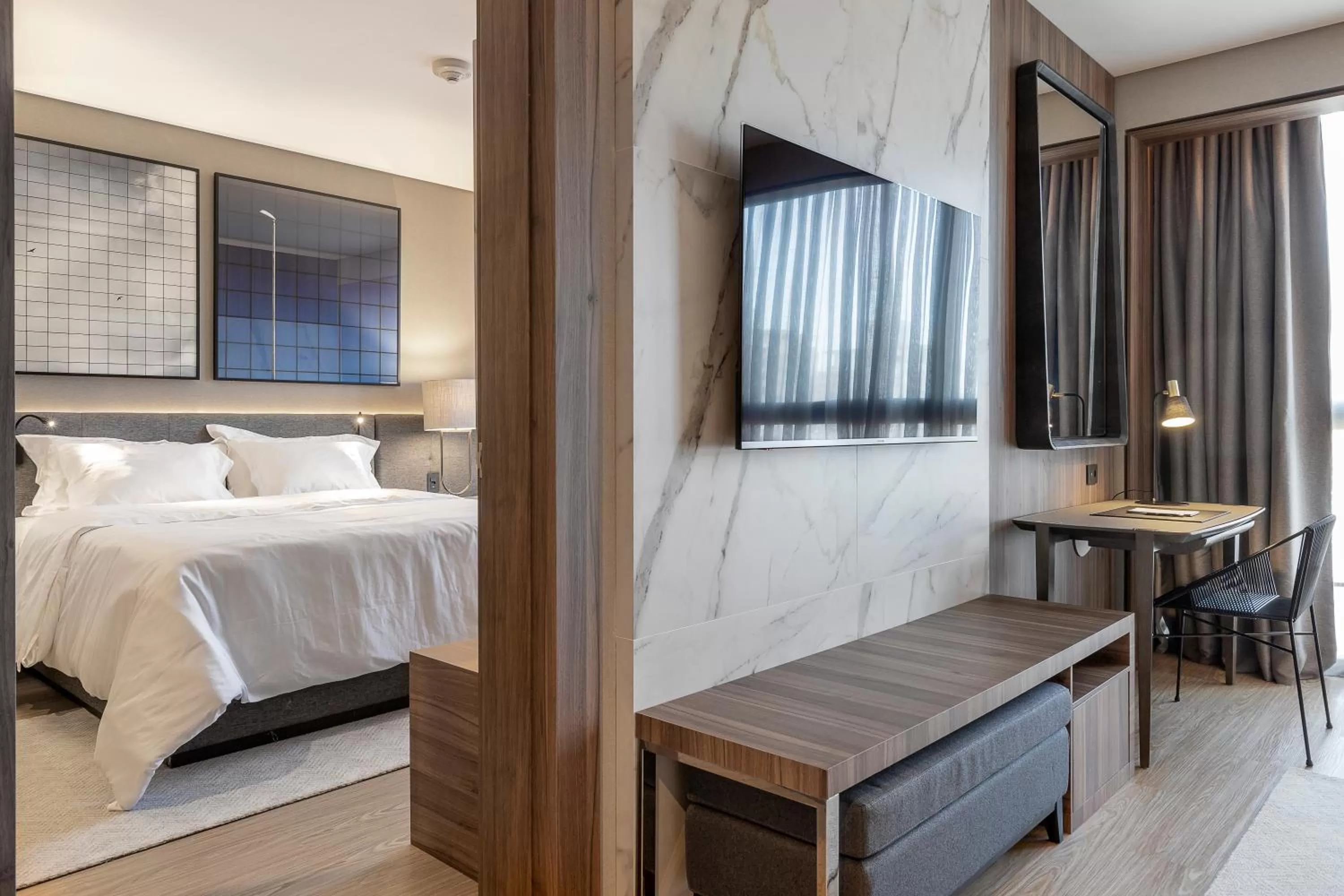 Communal lounge/ TV room, Bed in LK Design Hotel Florianópolis