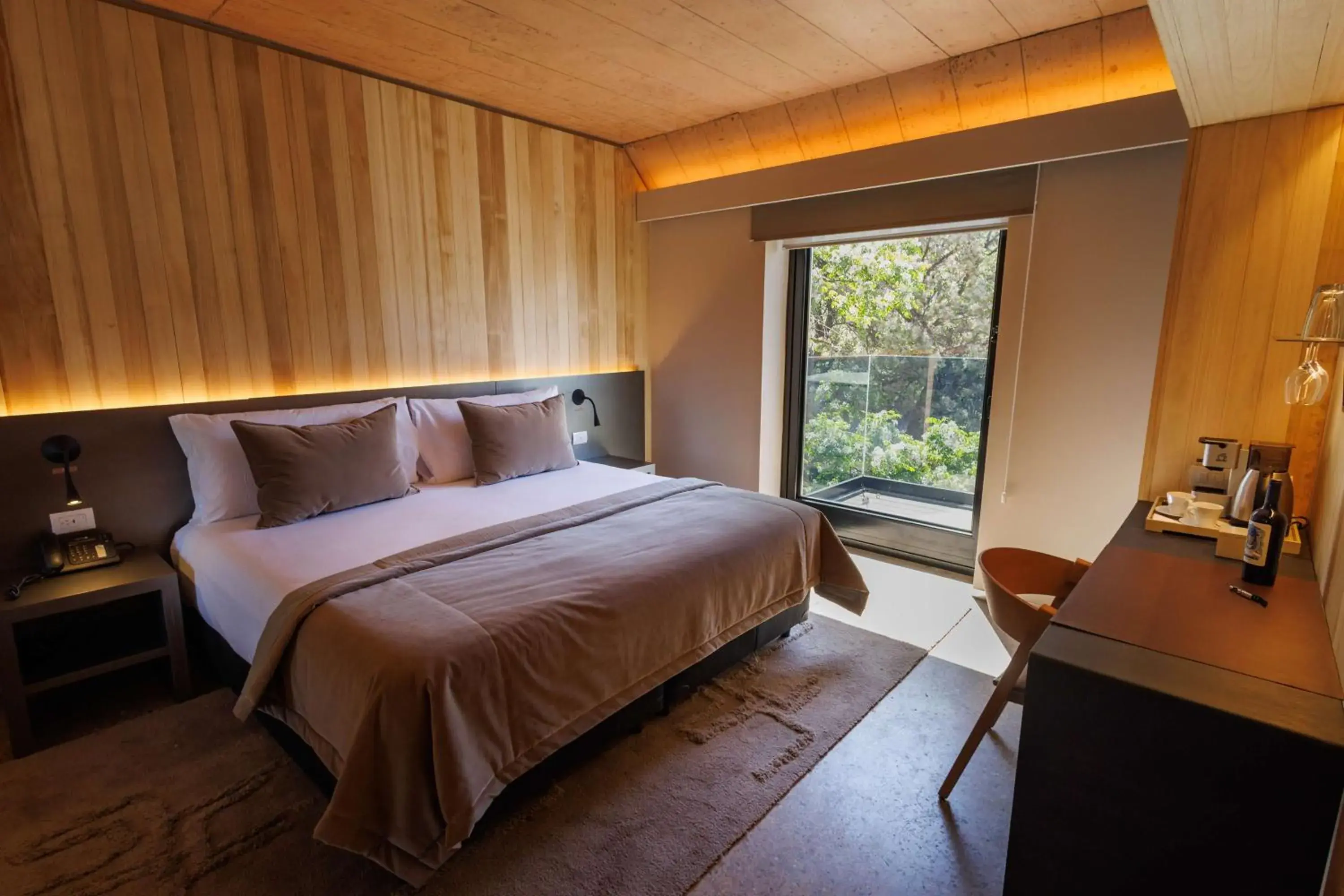 Bedroom, Bed in Hualta Hotel Mendoza, Curio Collection by Hilton