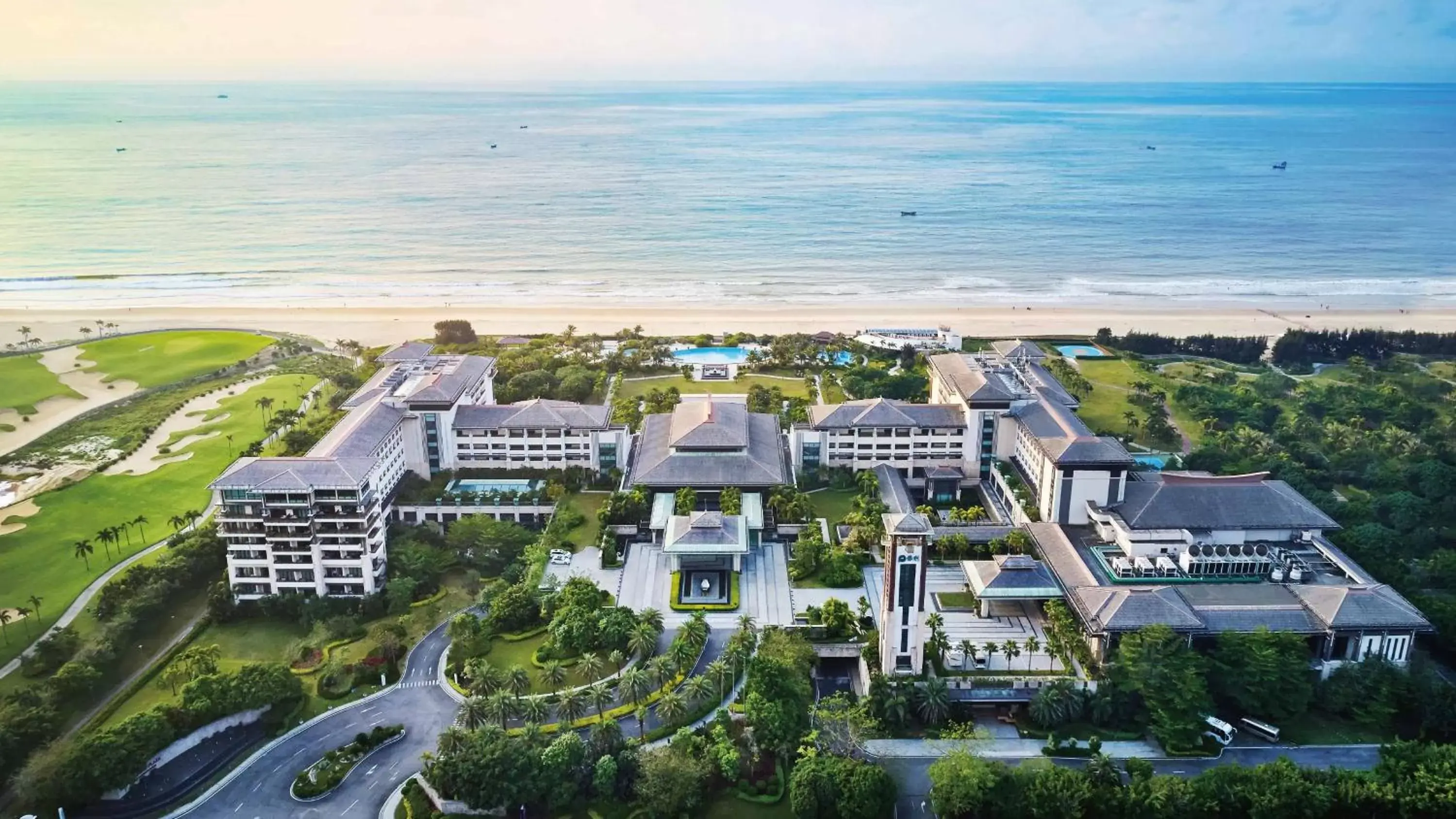 Property building, Bird's-eye View in Crowne Plaza Hailing Island, an IHG Hotel Property building, Bird's-eye View in Crowne Plaza Hailing Island, an IHG Hotel