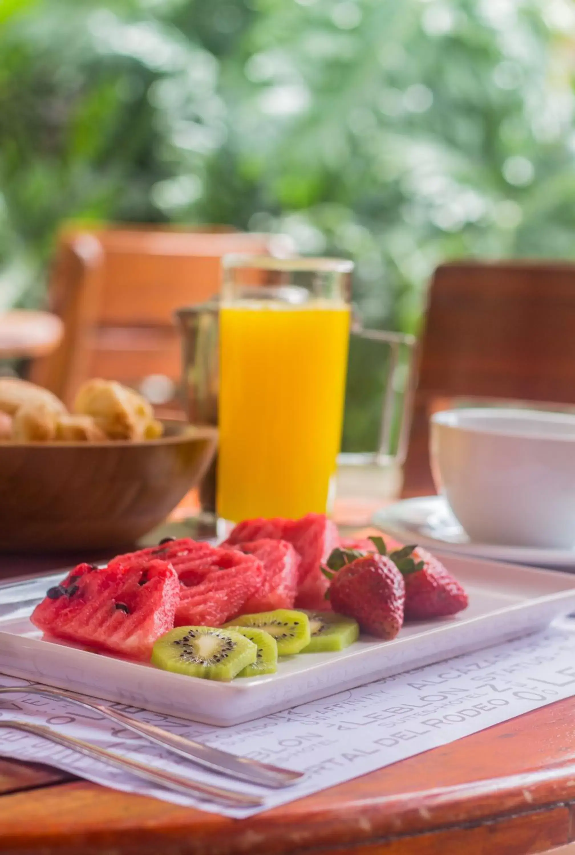Breakfast in Leblón Suites Hotel