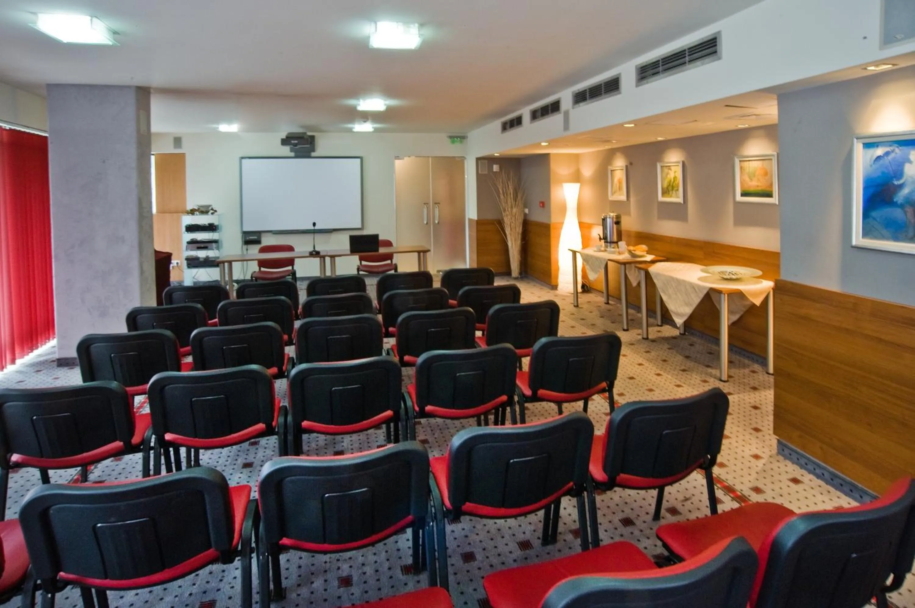 Business facilities in Hotel Burgas