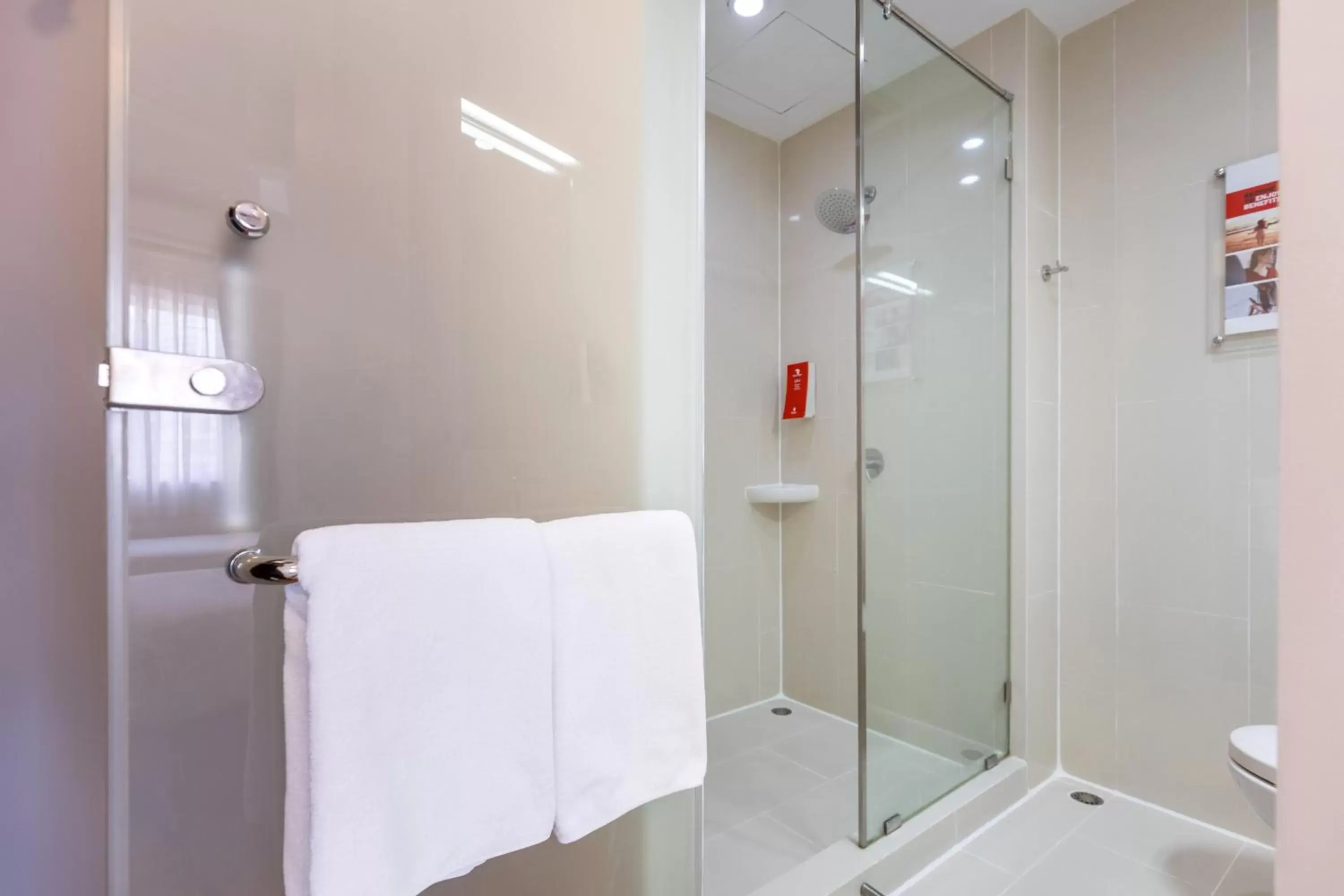 Bathroom in Red Planet Bangkok Asoke - SHA Extra Plus