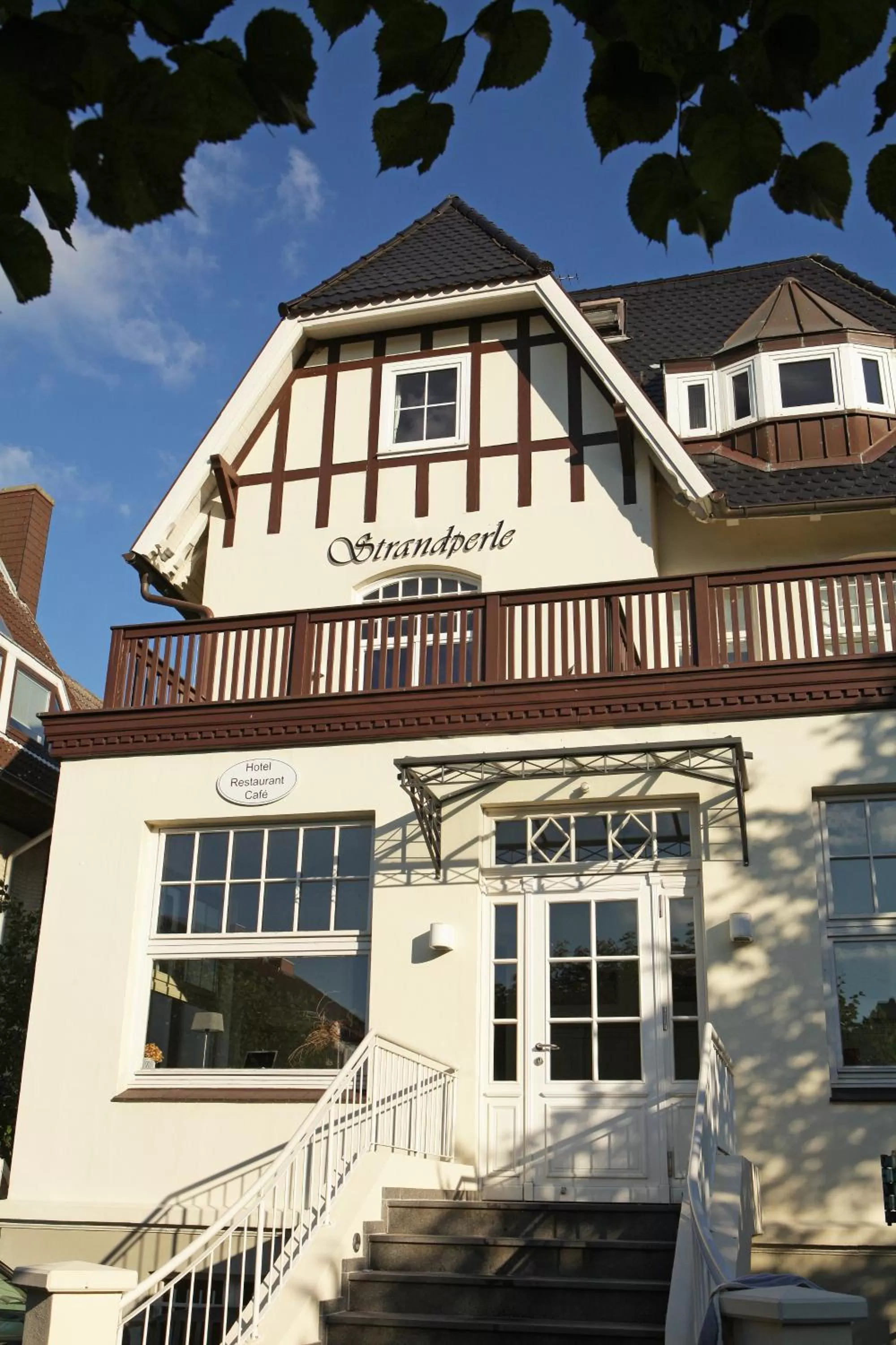 Facade/entrance in Lieblingsplatz Hotel Strandperle