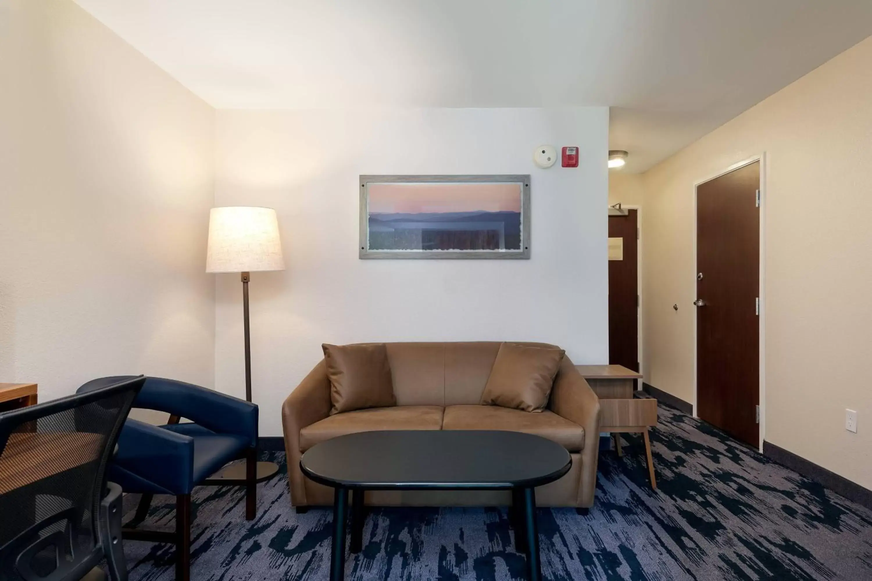 Living room, Seating Area in Fairfield Inn & Suites Savannah Airport
