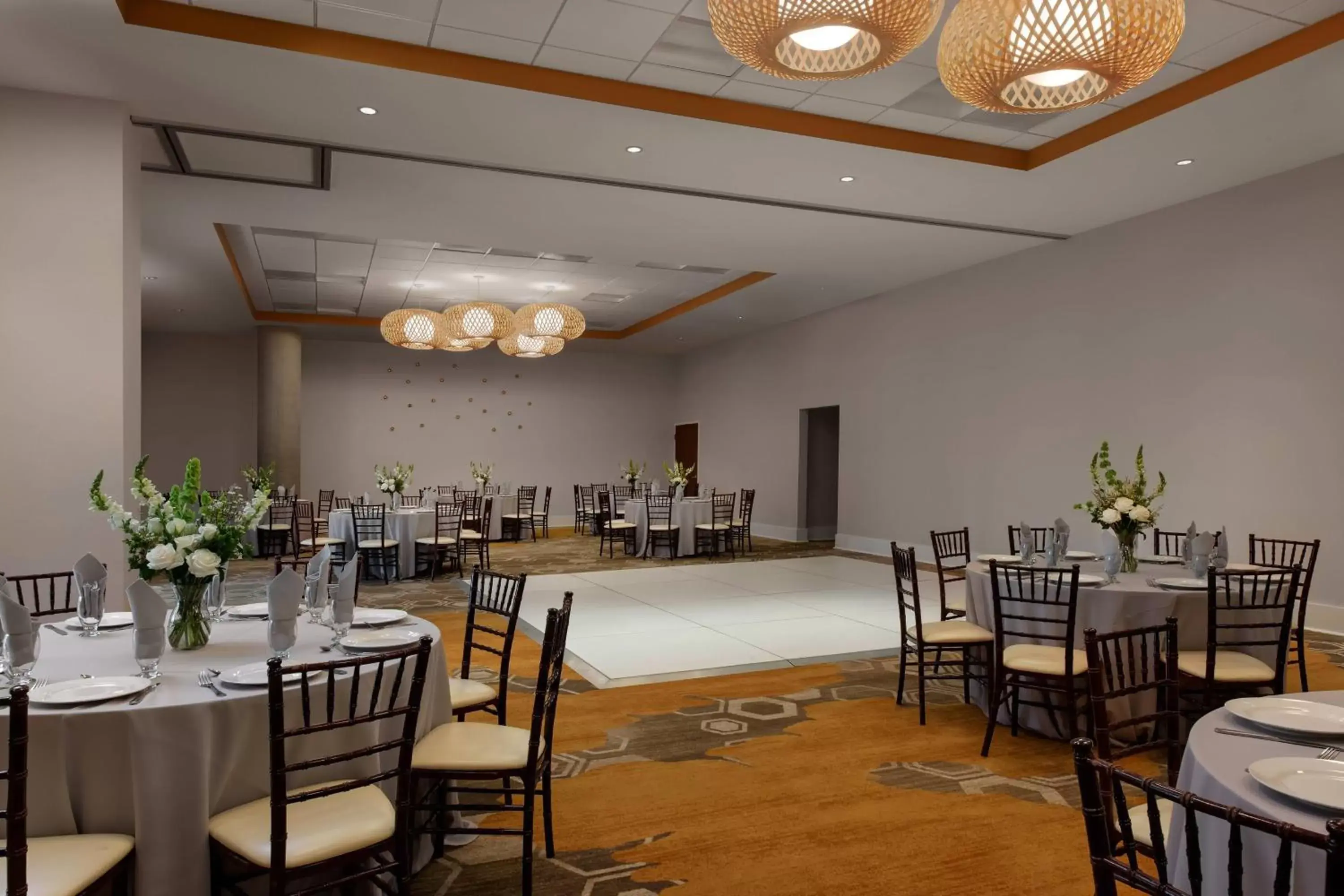 Banquet/Function facilities, Restaurant/Places to Eat in SpringHill Suites by Marriott San Diego Oceanside/Downtown