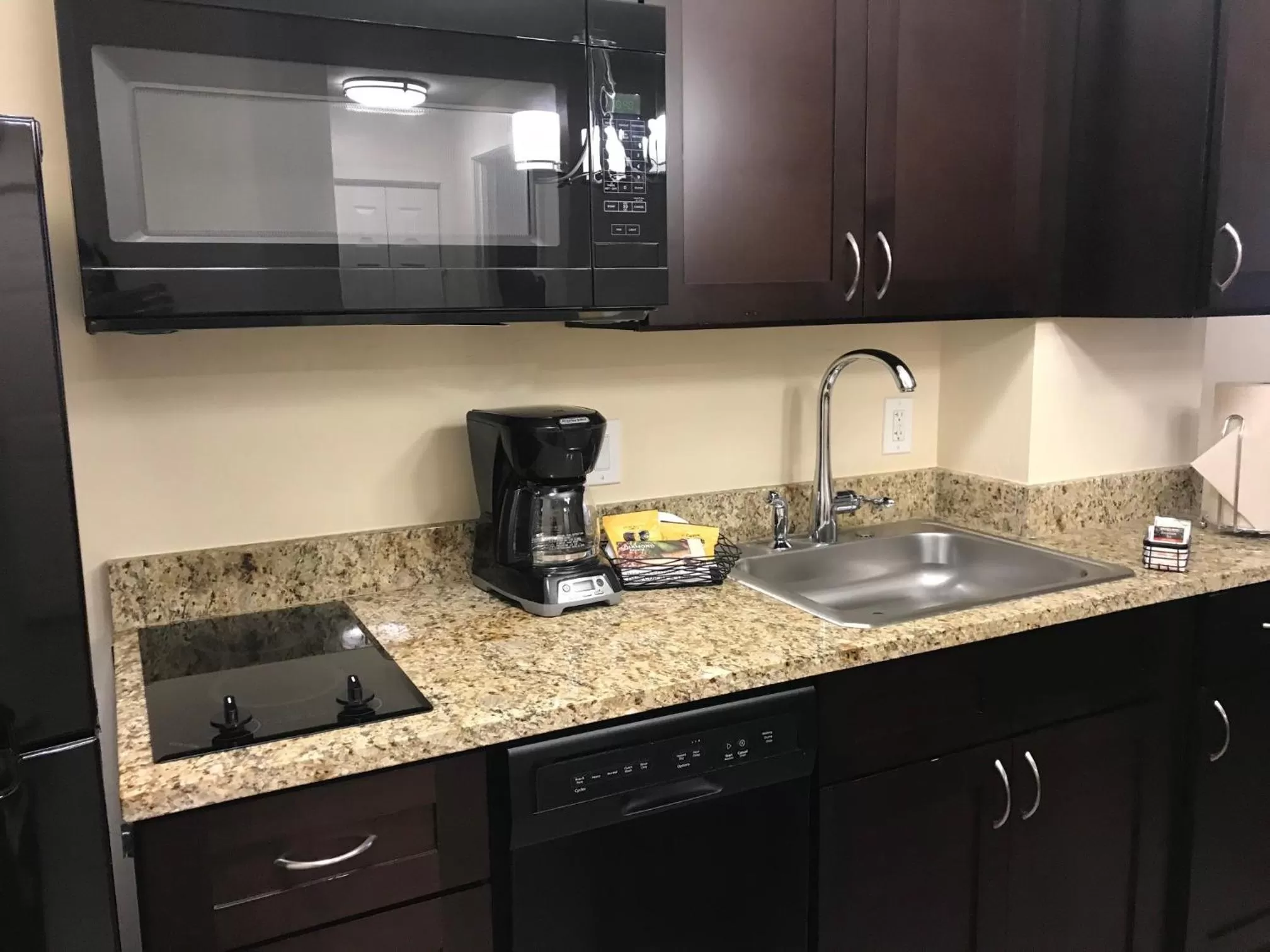 Kitchen or kitchenette in Hilton Vacation Club Varsity Club Tucson