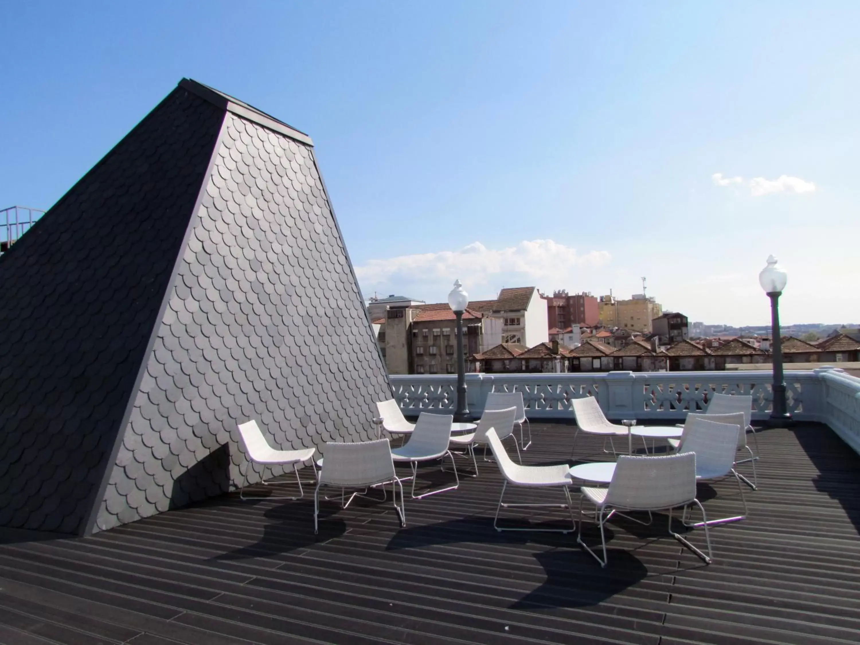 Balcony/Terrace in Grande Hotel do Porto