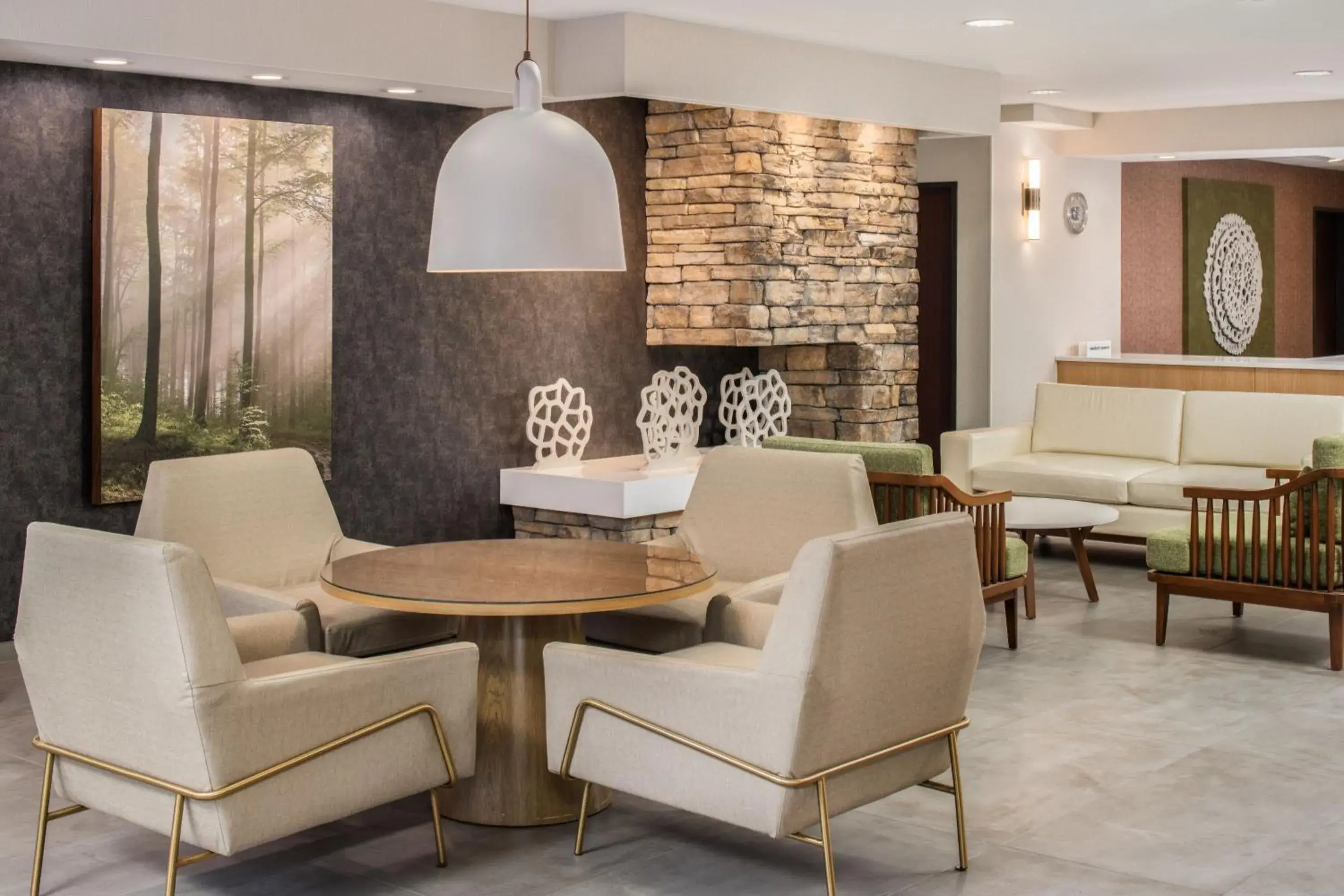 Lobby or reception in Fairfield Inn & Suites by Marriott Portland Airport