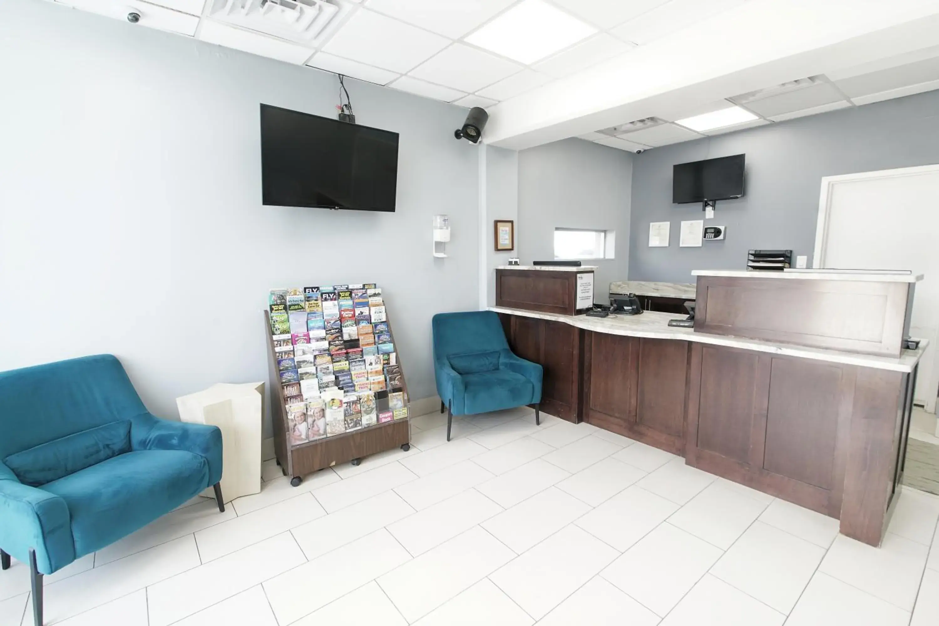 Lobby or reception in Marjac Suites Virginia Beach Oceanfront Lobby or reception in Marjac Suites Virginia Beach Oceanfront