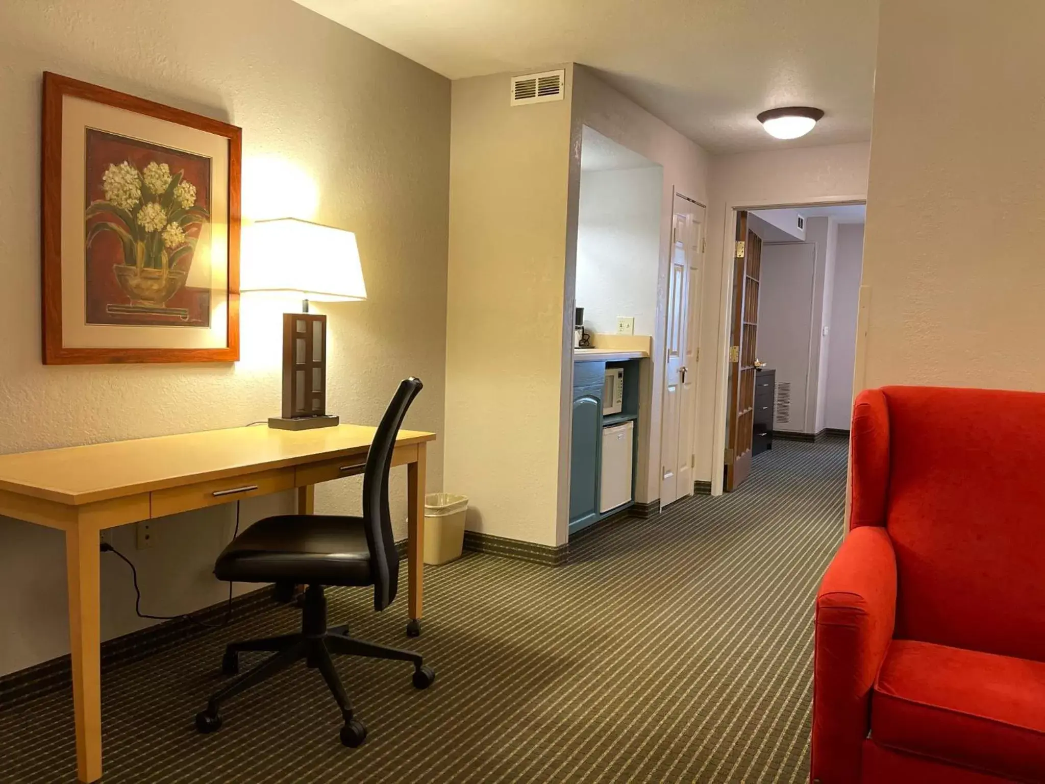 Living room, Seating Area in Zion Inn & Suites