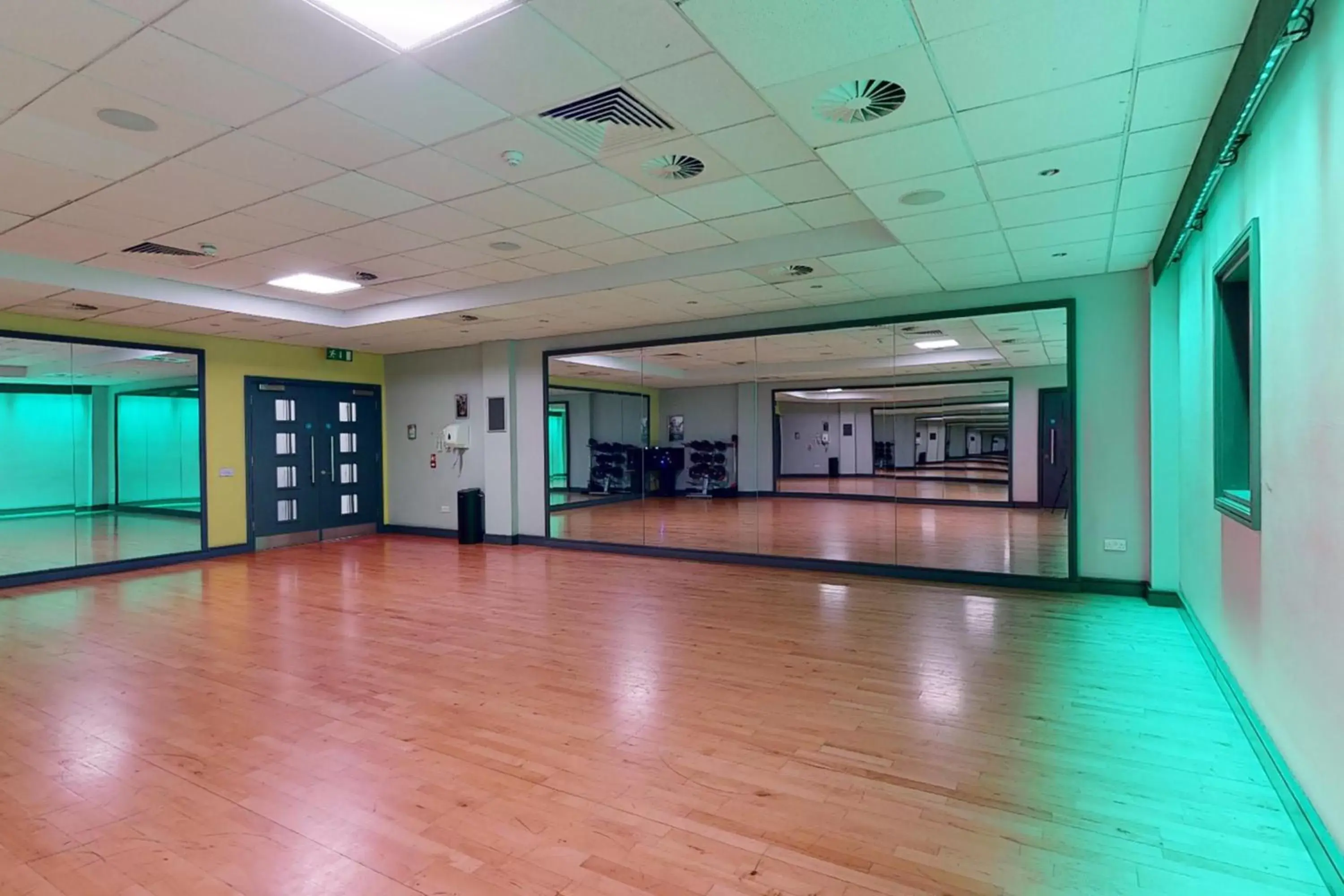 Fitness centre/facilities in Village Hotel Swansea
