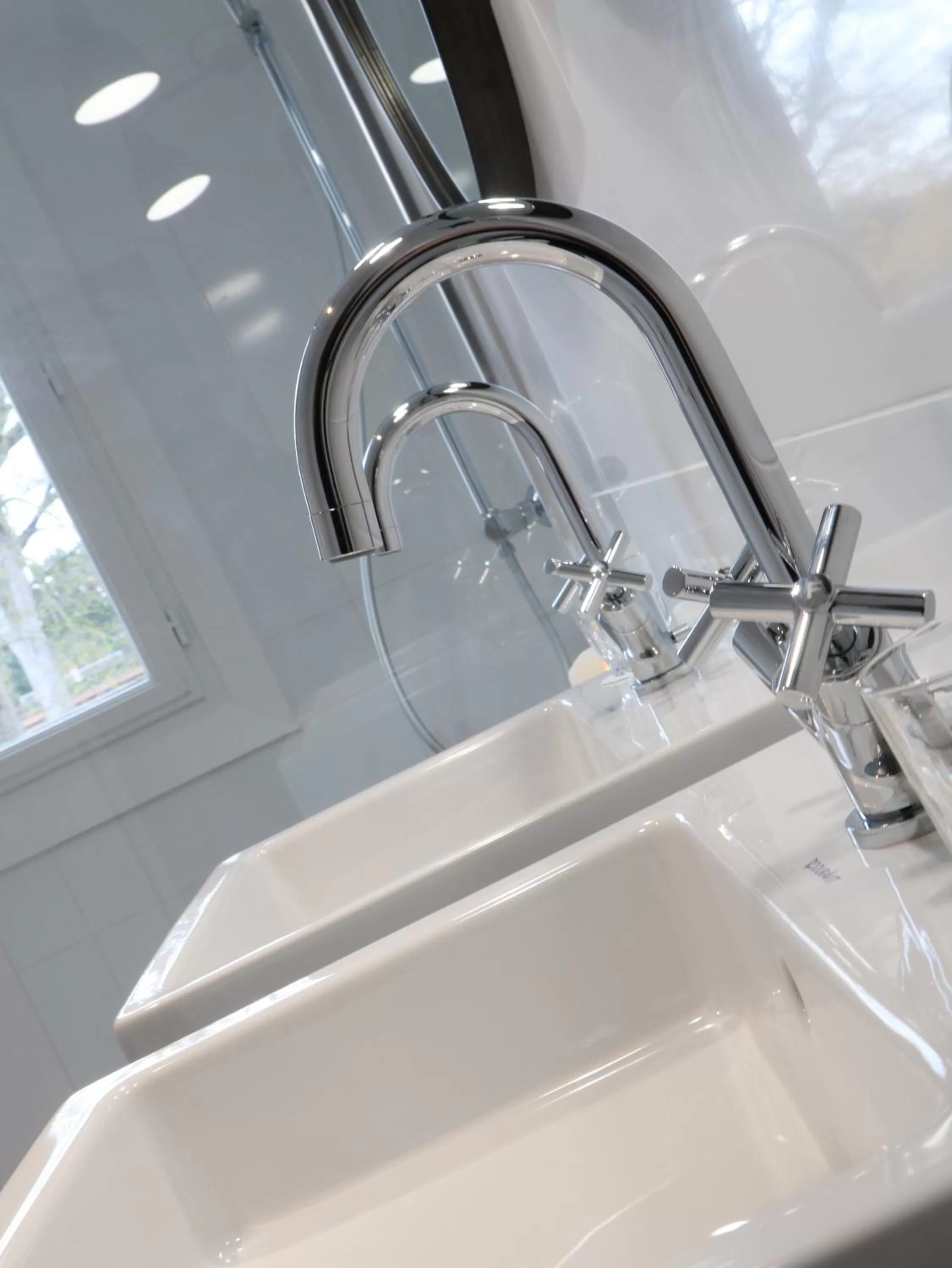 Bathroom in Hôtel-Restaurant Bel Ami