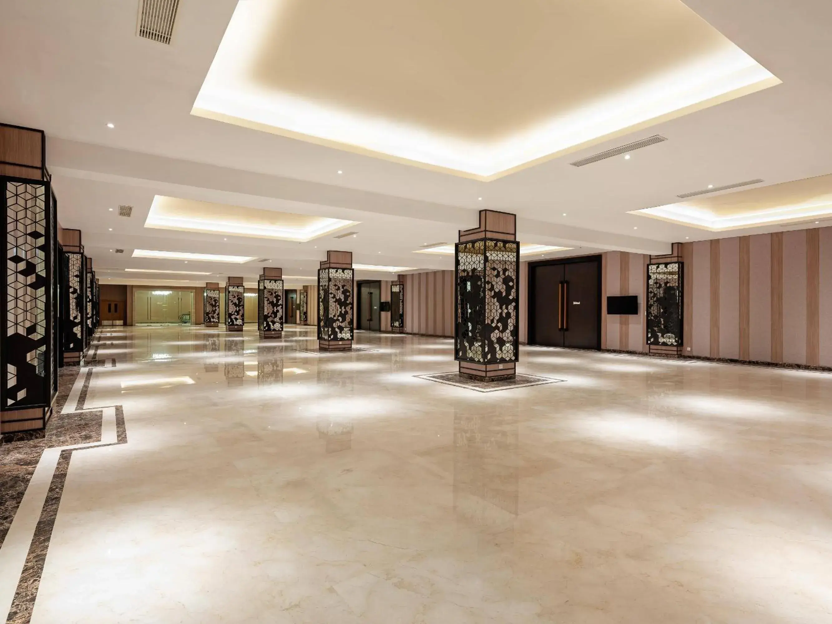 Lobby or reception, Lobby/Reception in ASTON Gresik Hotel & Conference Center