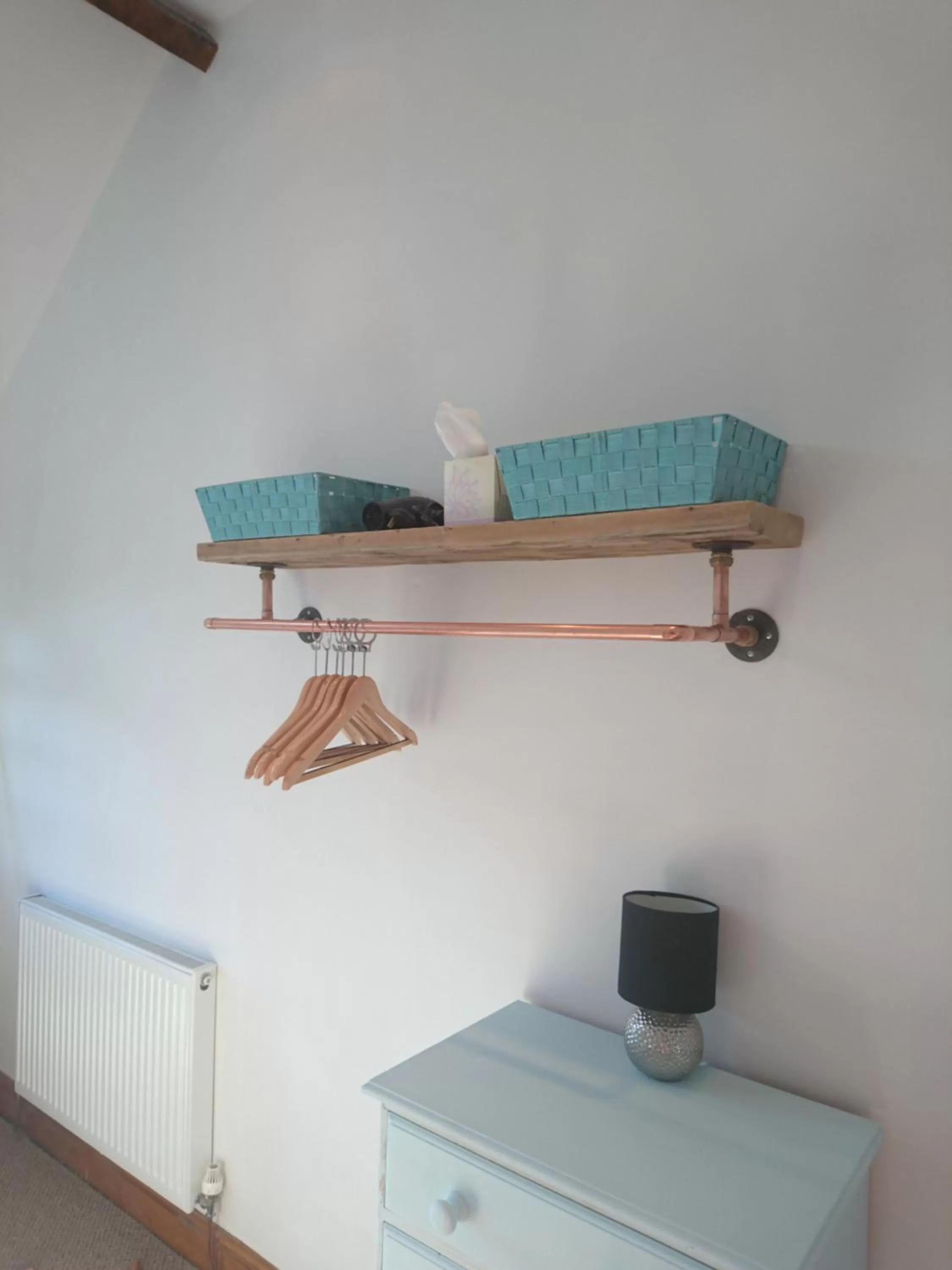 Bedroom in White Horse Inn