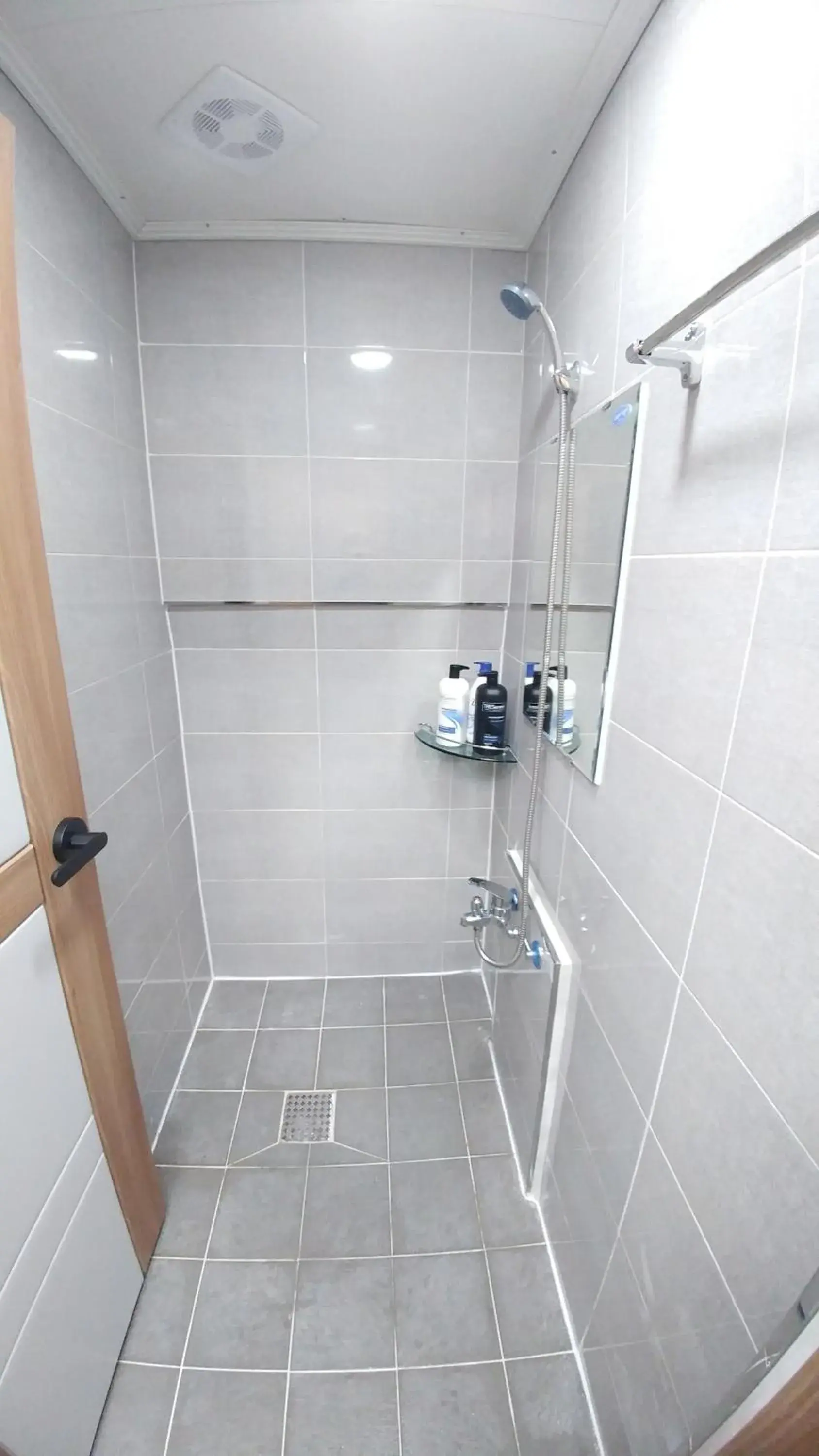 Shower, Bathroom in Hause itaewon