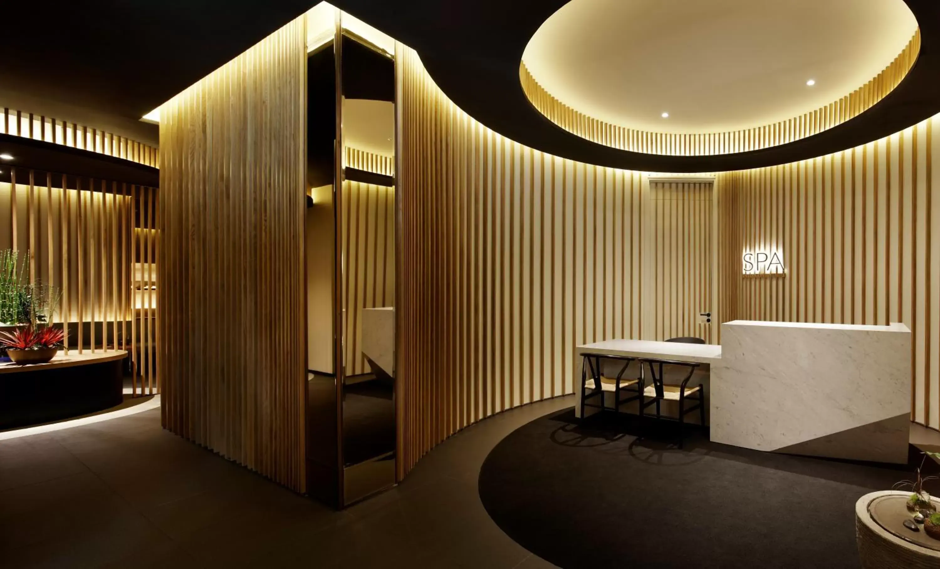 Spa and wellness centre/facilities, Bed in InterContinental Nha Trang by IHG Spa and wellness centre/facilities, Bed in InterContinental Nha Trang by IHG