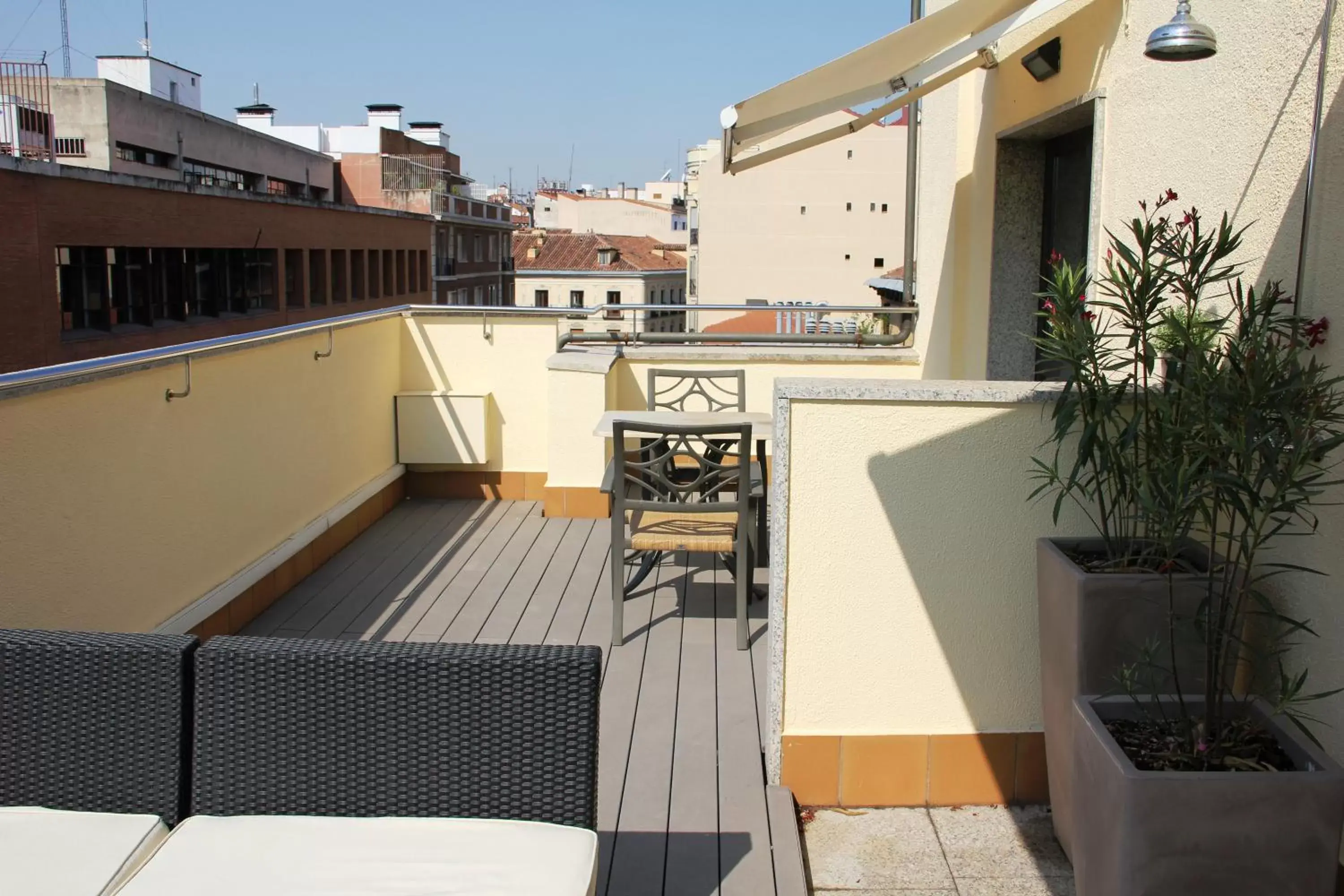 Balcony/Terrace in Mercure Madrid Centro