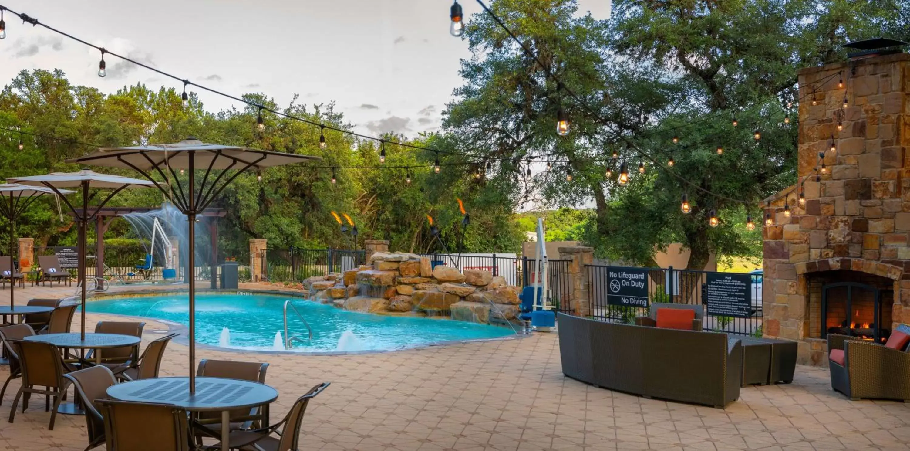 Pool view in Hampton Inn & Suites Boerne Pool view in Hampton Inn & Suites Boerne