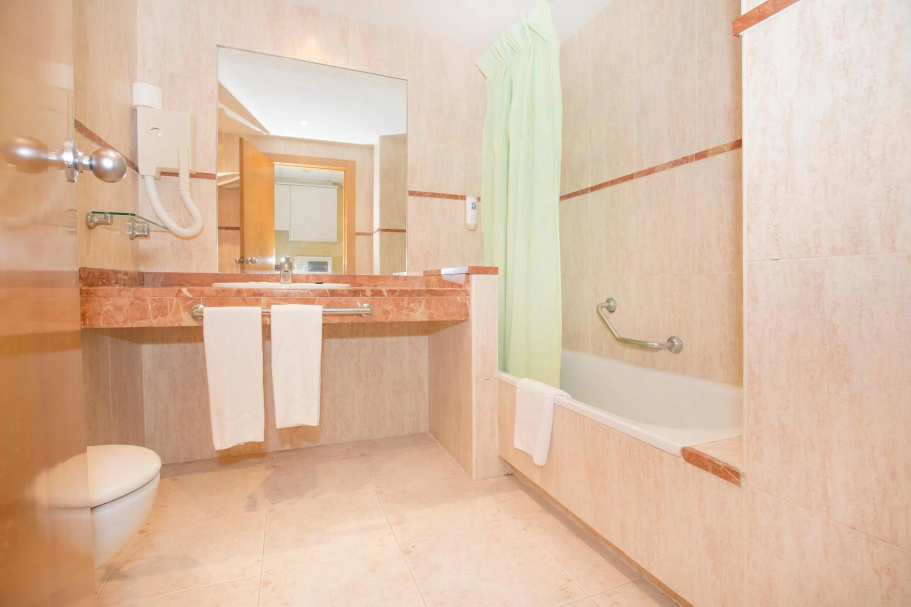 Toilet in Hotel Tres Anclas