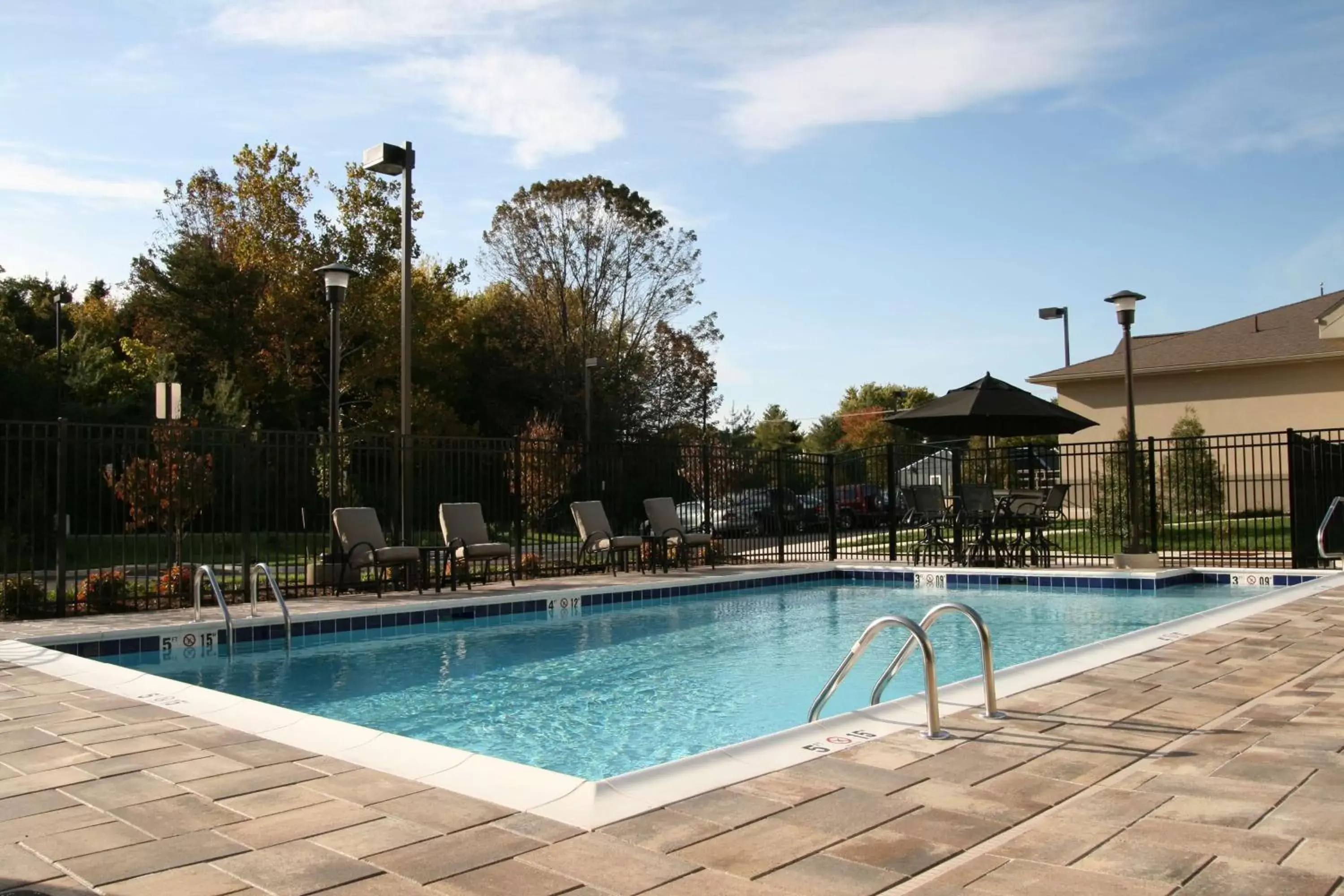 Pool view, Swimming Pool in Homewood Suites by Hilton Leesburg