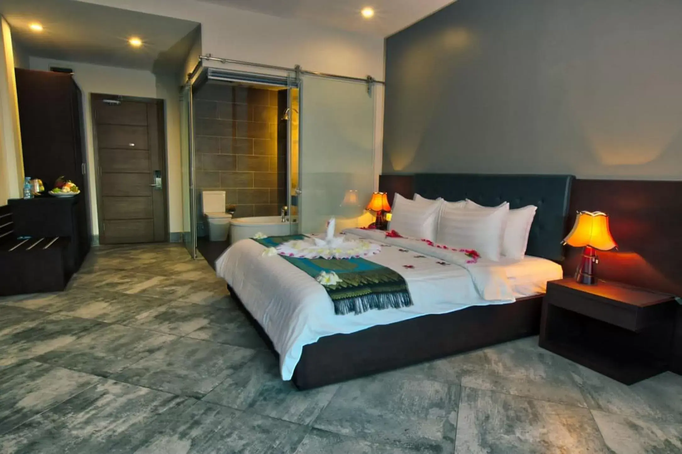 Bed in KEP BAY HOTEL & RESORT