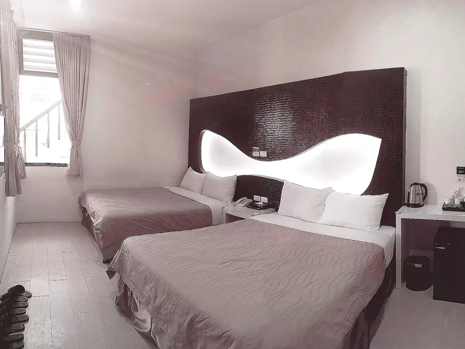 Bedroom, Bed in CoCo Motel Boutique