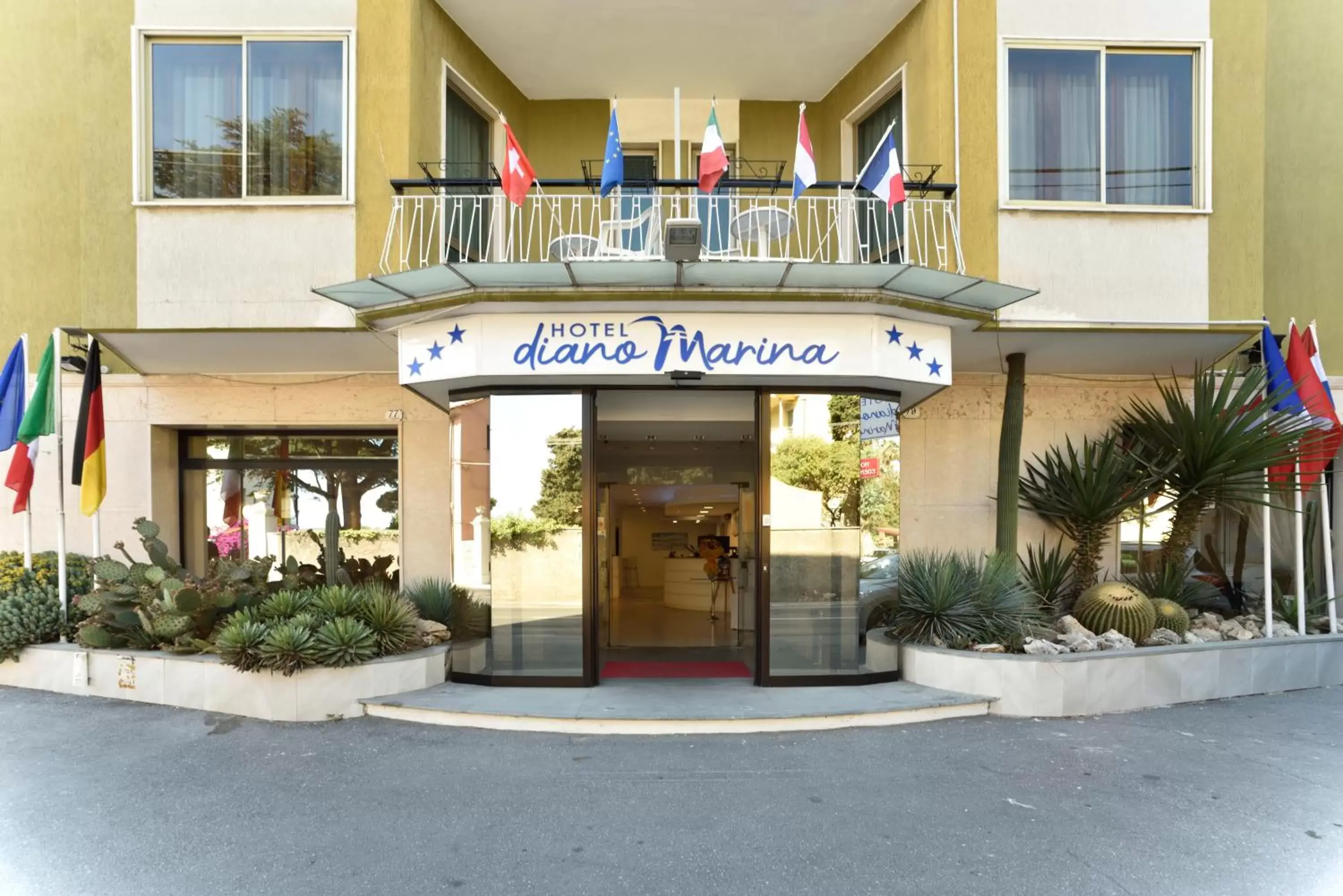 Facade/entrance in Hotel Diano Marina Mhotelsgroup