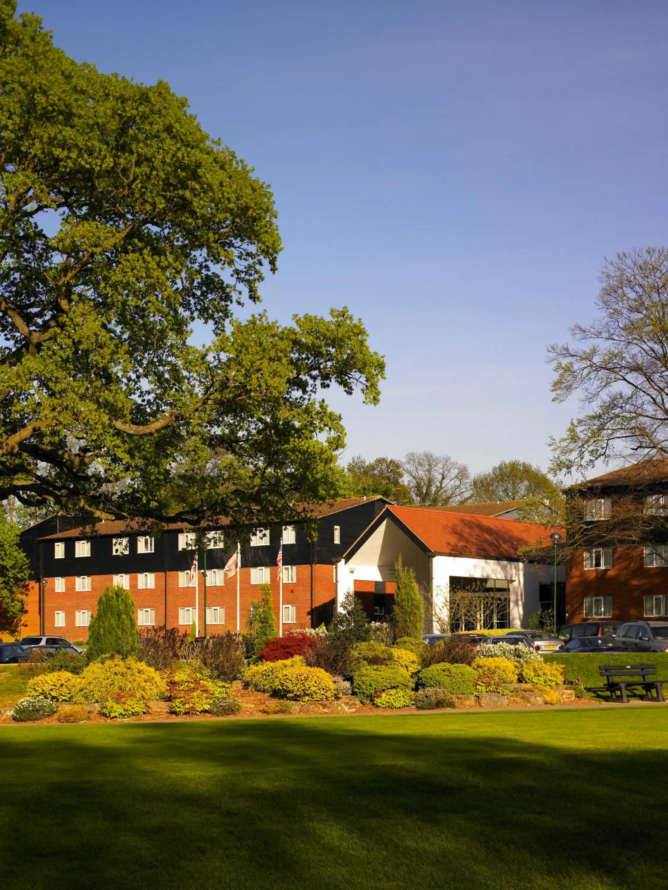 Facade/entrance, Property Building in Meon Valley Hotel, Golf & Country Club