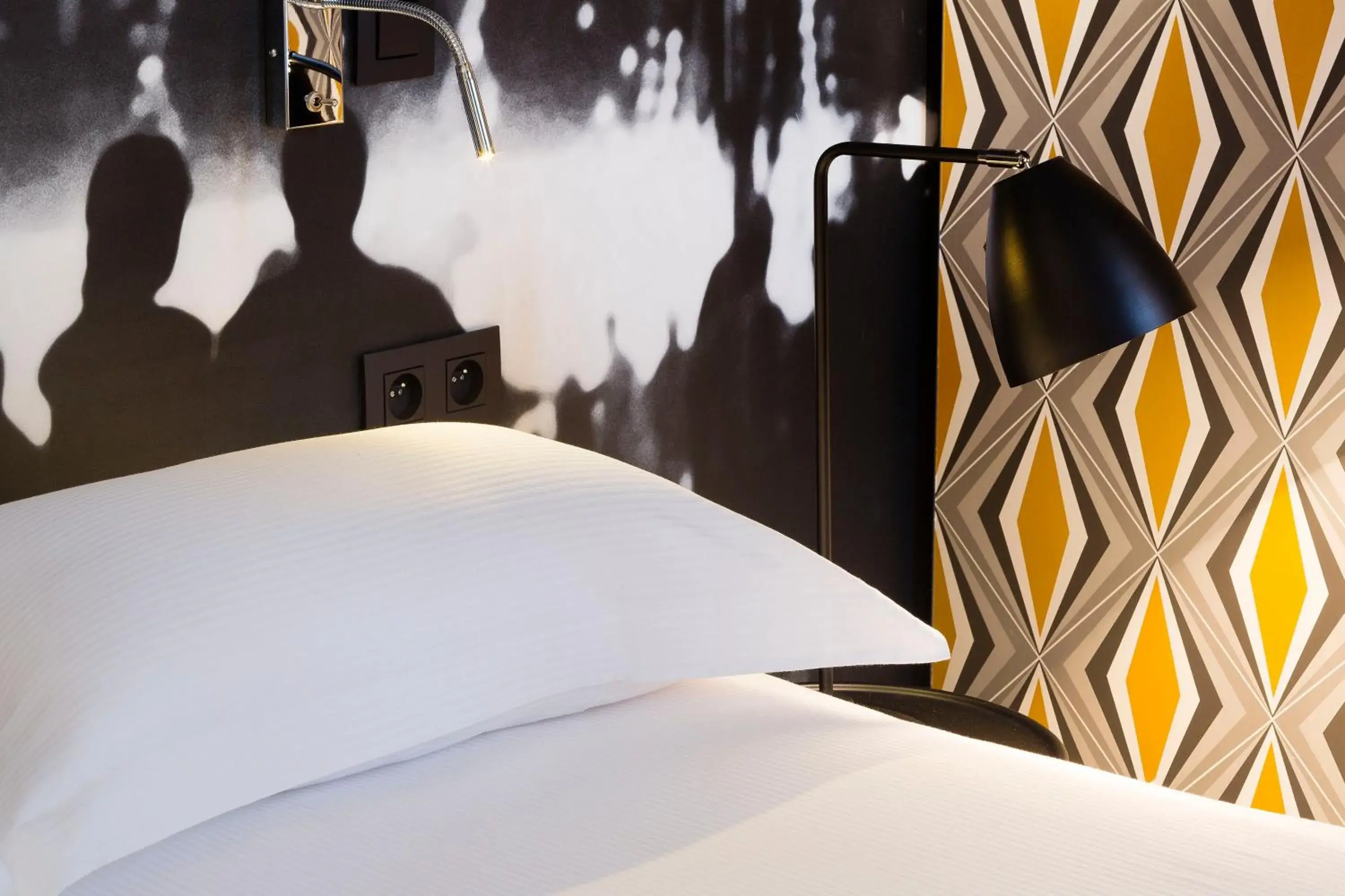 Decorative detail, Bed in Hotel LAntoine