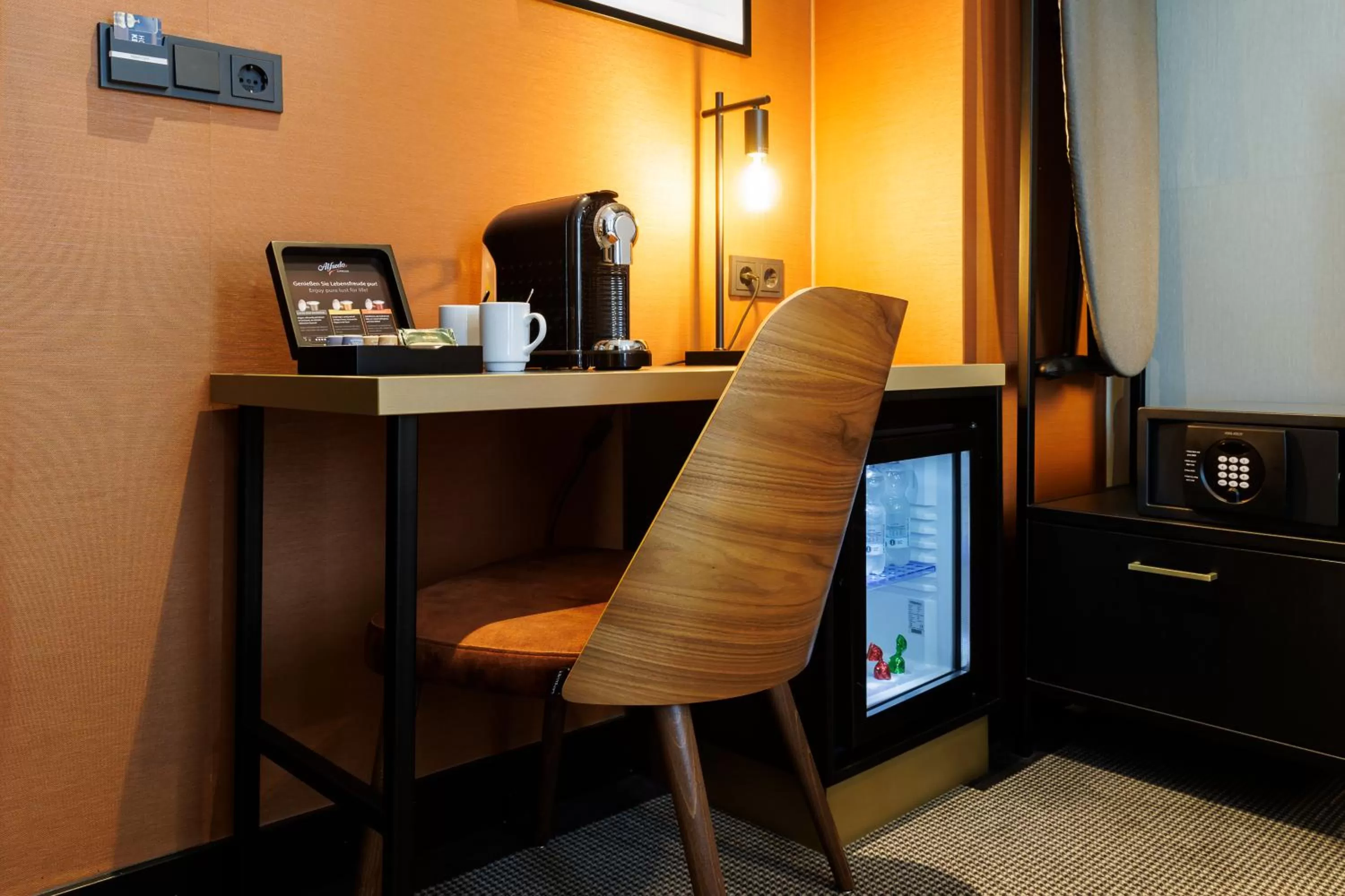 Coffee/tea facilities in Huygens Place Amsterdam