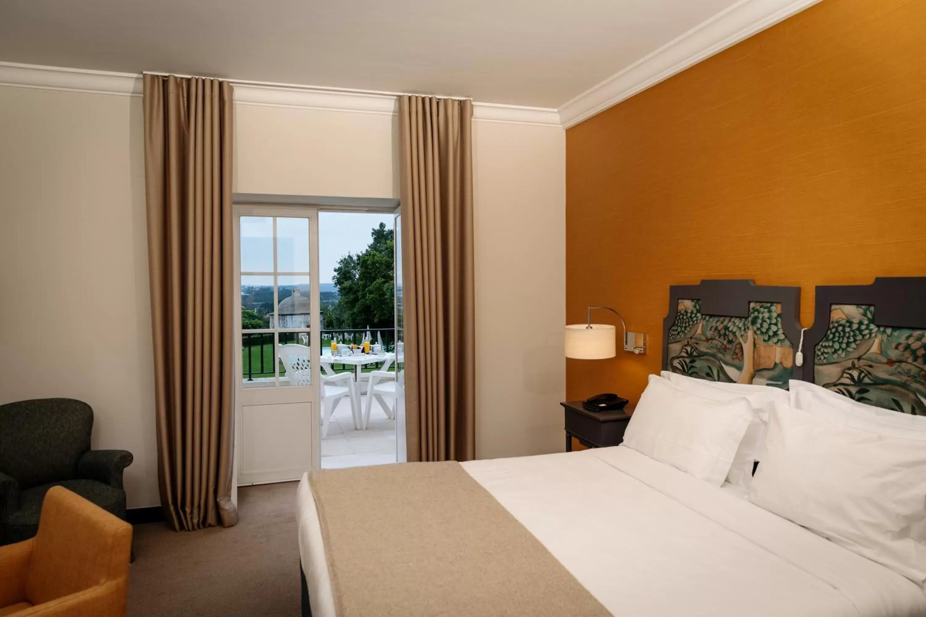 Balcony/Terrace, Bed in Conimbriga Hotel do Paço Balcony/Terrace, Bed in Conimbriga Hotel do Paço