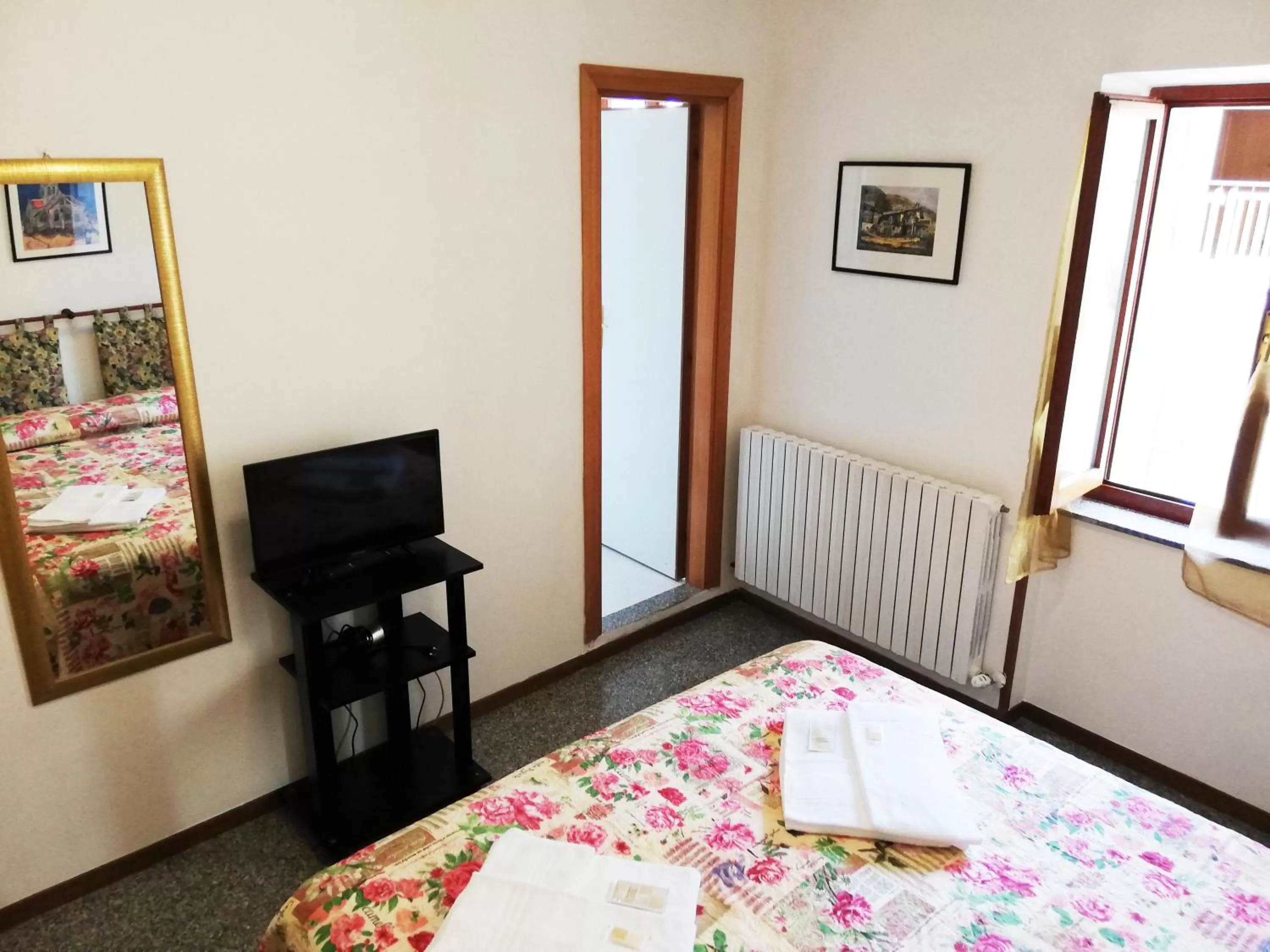 Bed in Cantina Dell'Arte