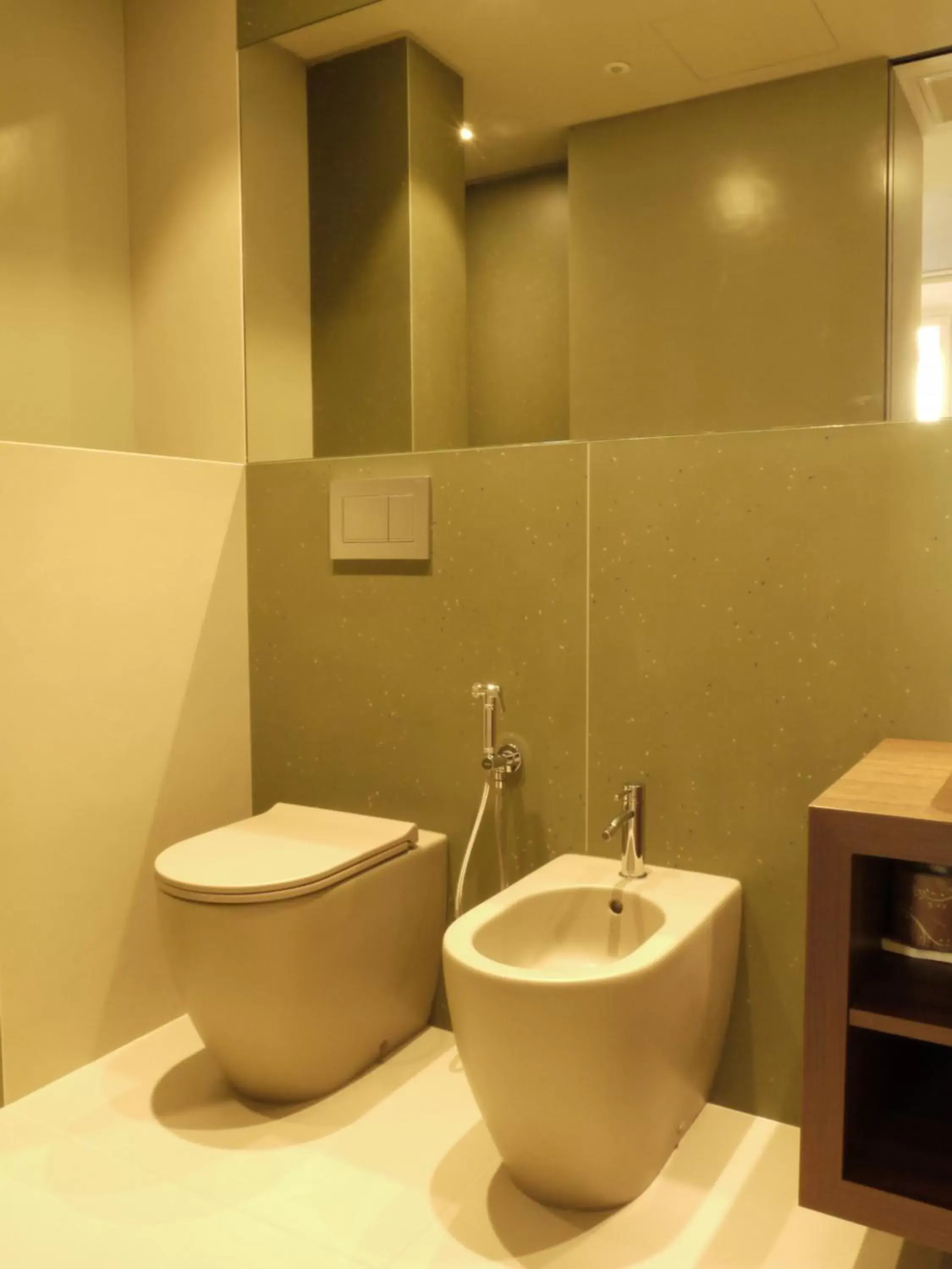 Bathroom in RB del Teatro&Apartaments