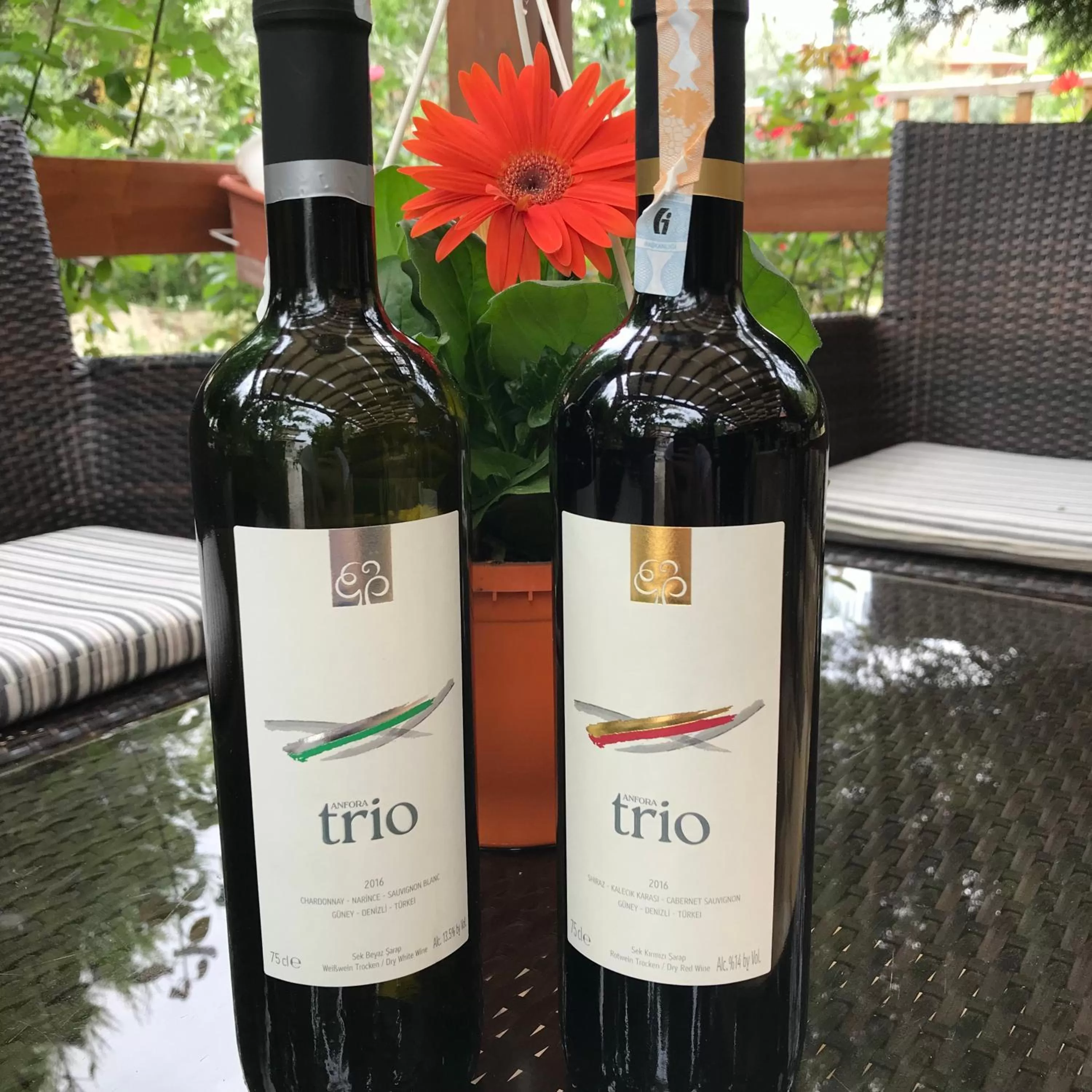 Alcoholic drinks in Melrose Pansiyon