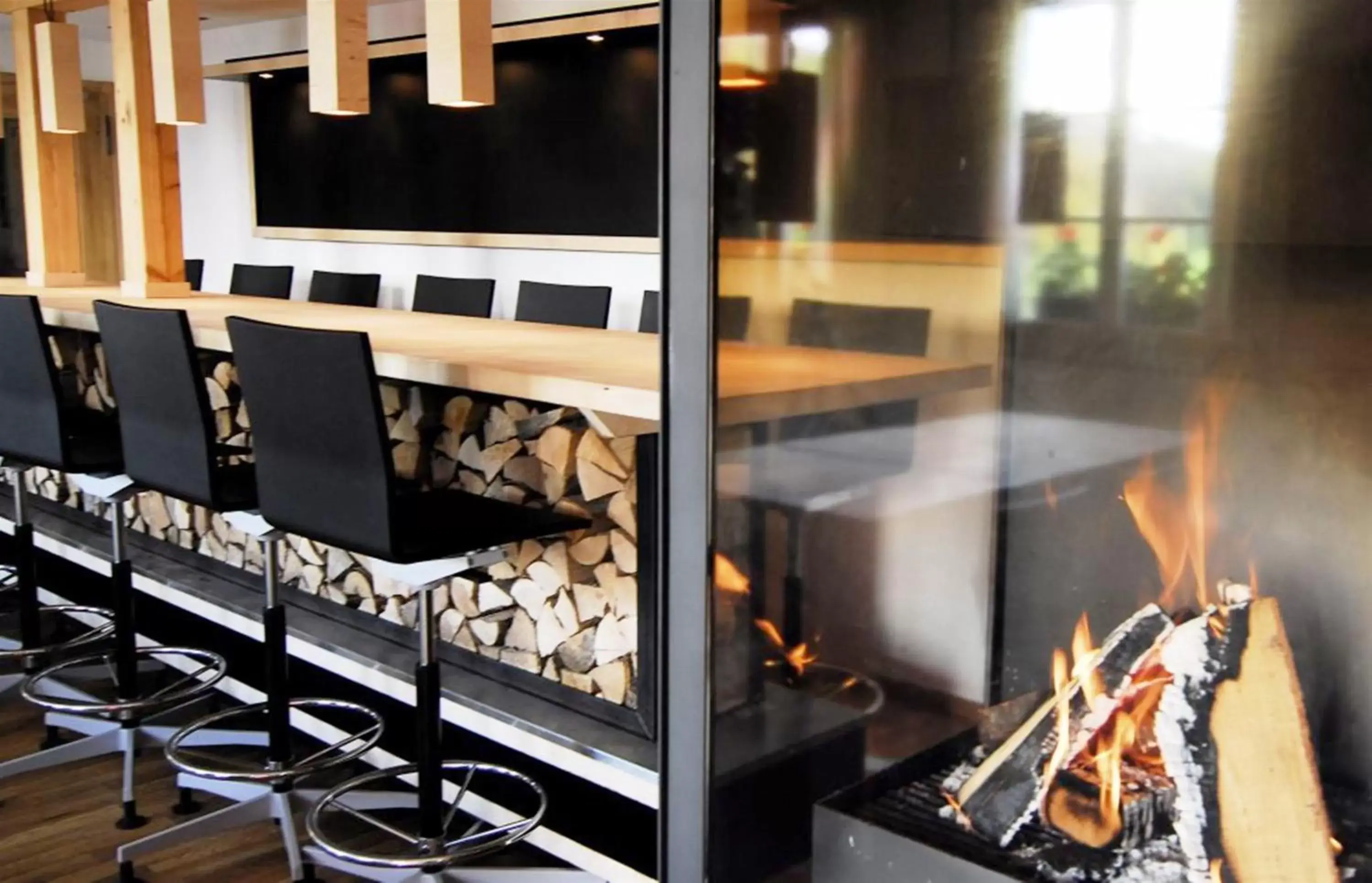 Lounge or bar in Alpinhotel Bort Lounge or bar in Alpinhotel Bort