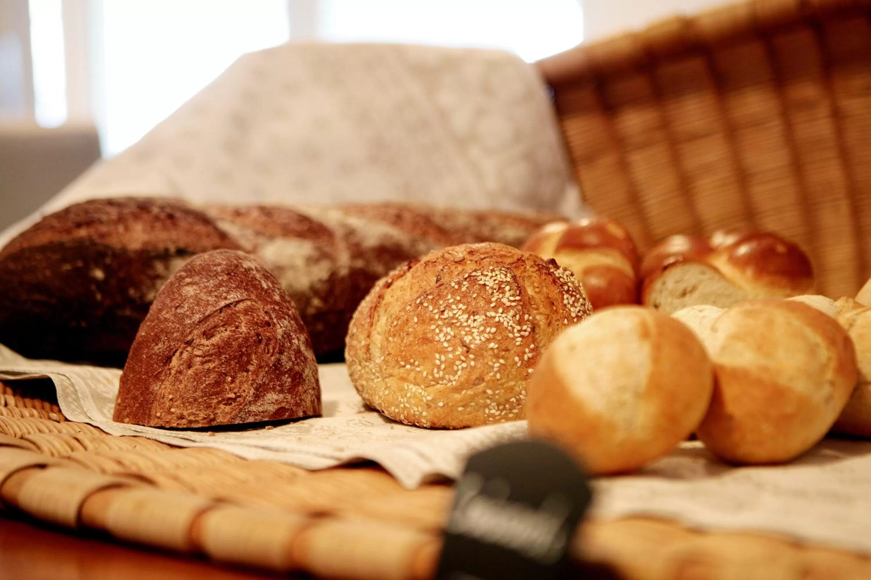 Breakfast in Hotel Murtenhof & Krone