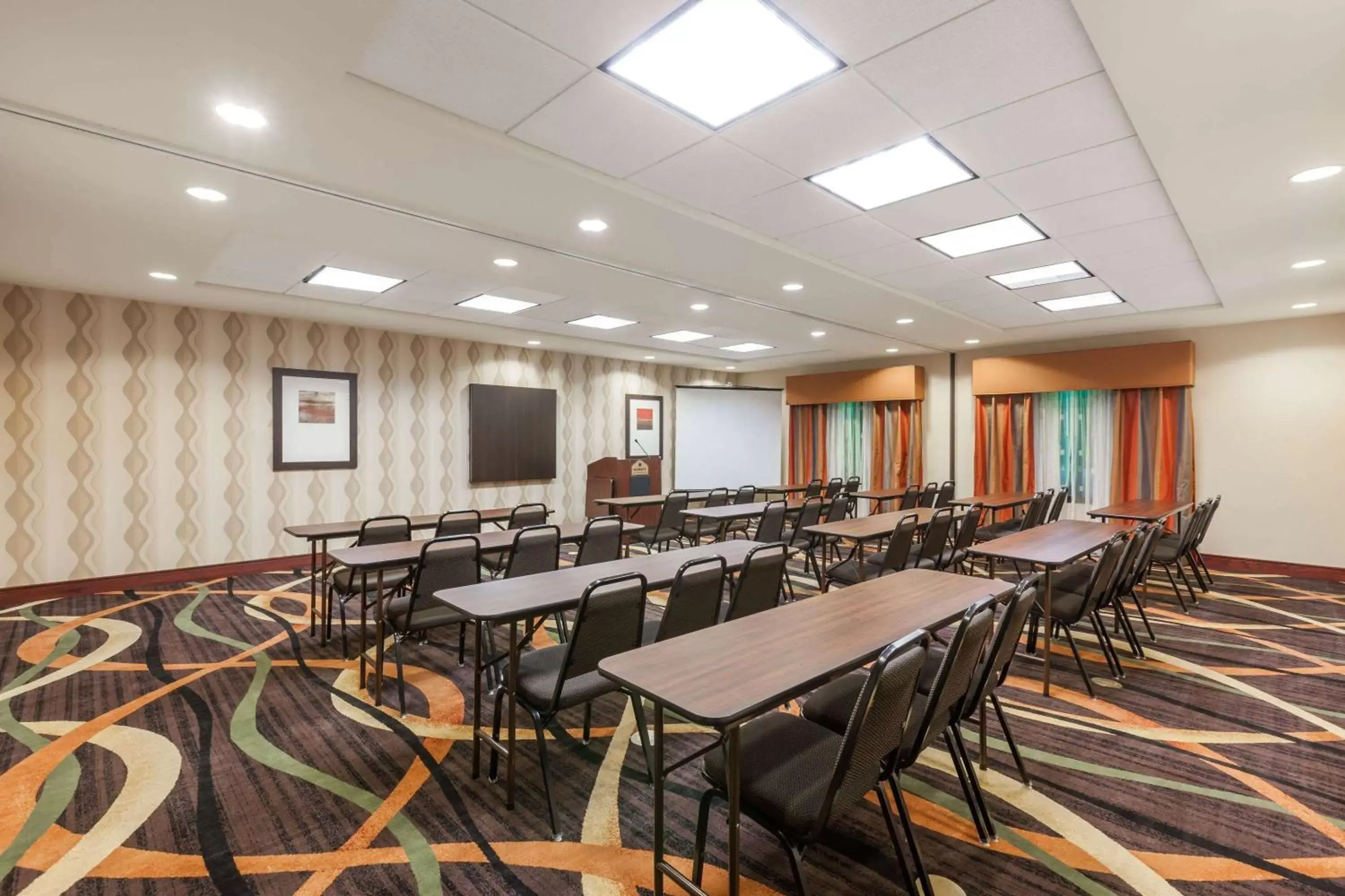 Meeting/conference room in Wingate by Wyndham Tulsa